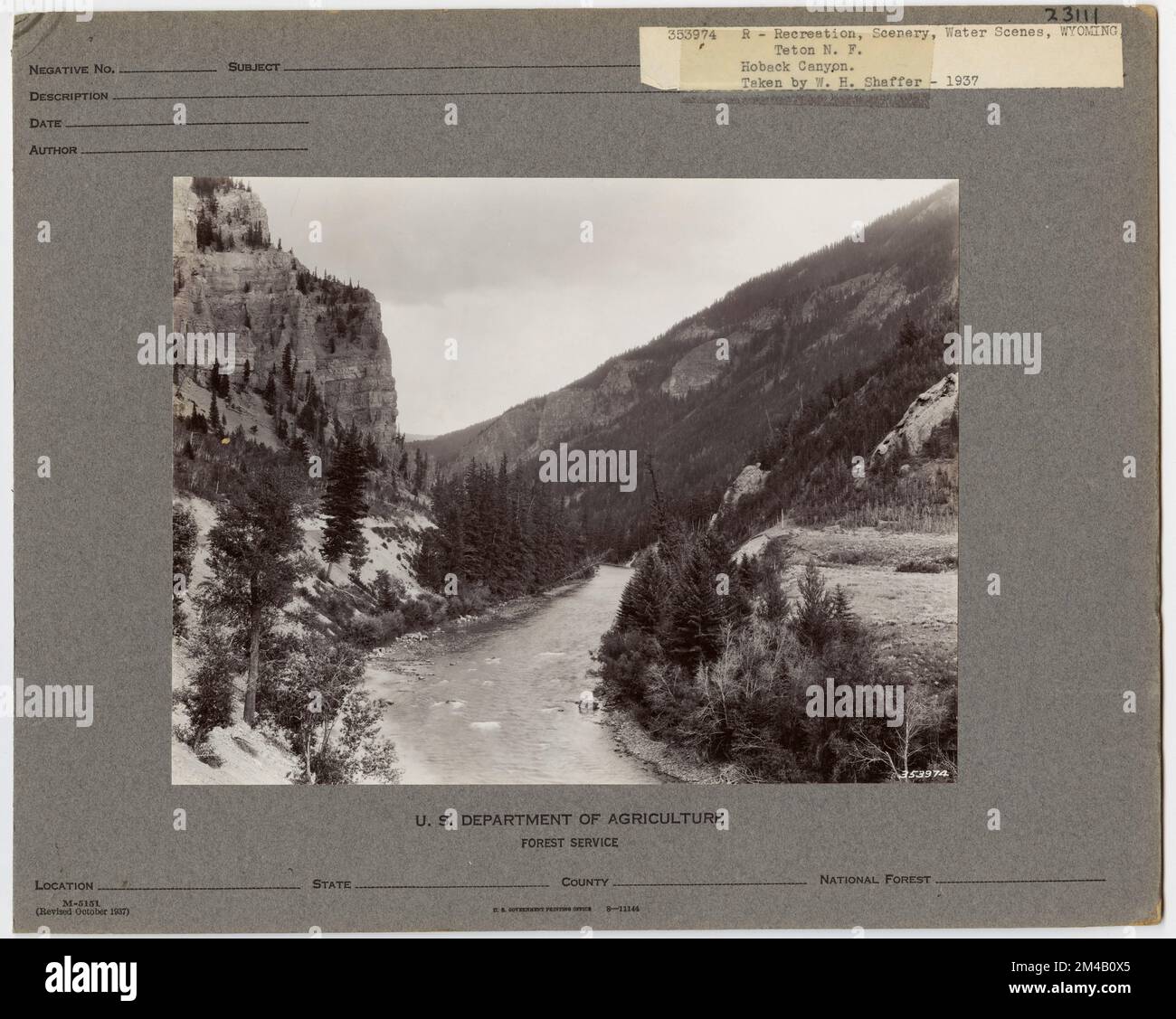 Geologische Formationen - Canyons - Wyoming. Fotografien zu National Forests, Resource Management Practices, Personal sowie Kultur- und Wirtschaftsgeschichte Stockfoto Geologische Formationen - Canyons - Wyoming. Fotografien zu National Forests, Resource Management Practices, Personal sowie Kultur- und Wirtschaftsgeschichte Stockfoto
