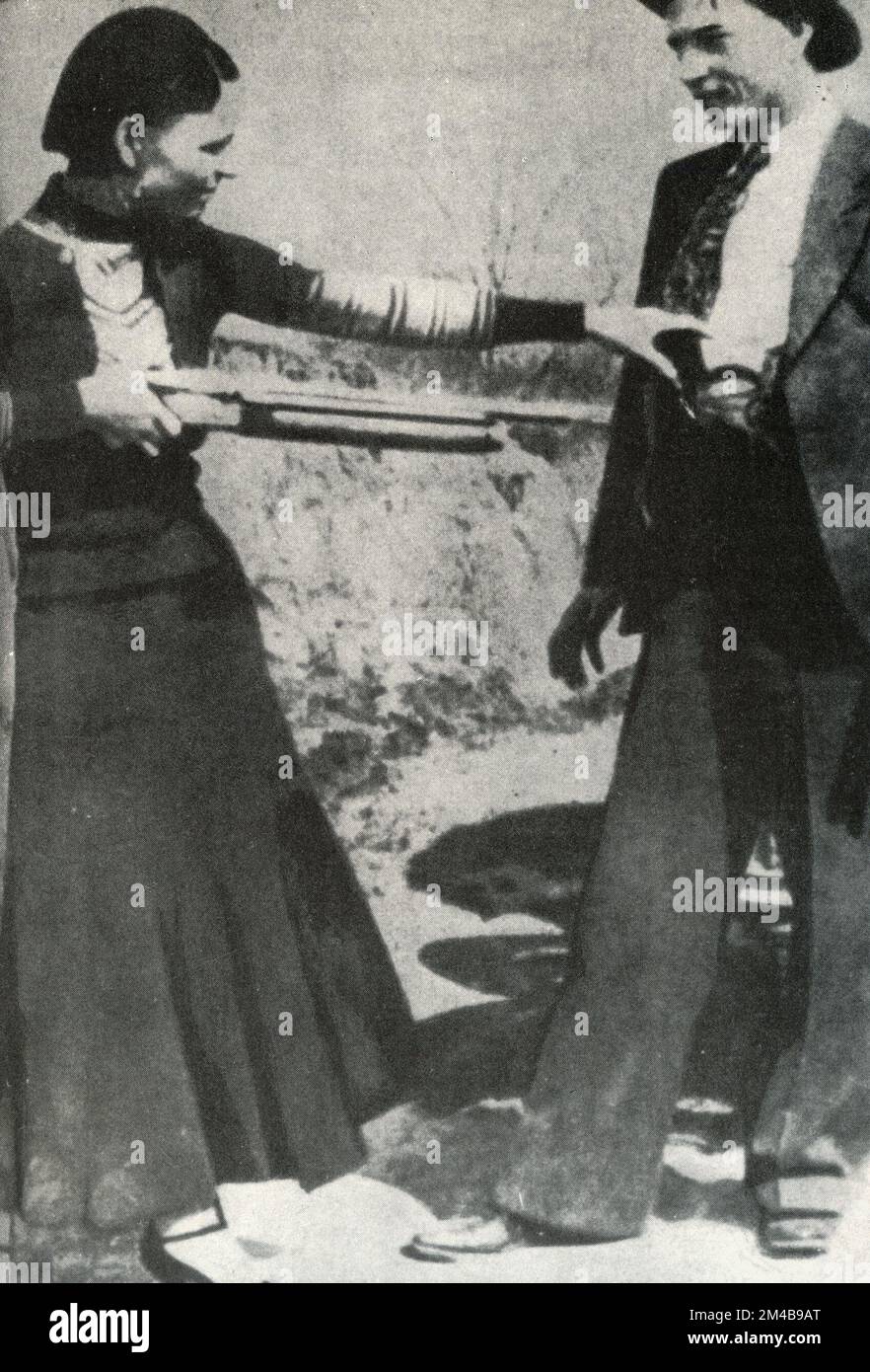 Amerikanisches Kriminalpaar Bonnie Parker und Clyde Barrow spielen, USA 1930er Stockfoto
