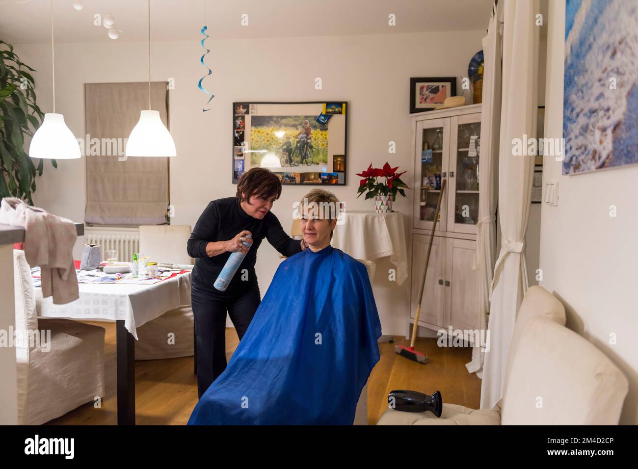 Private Friseurin Stockfoto