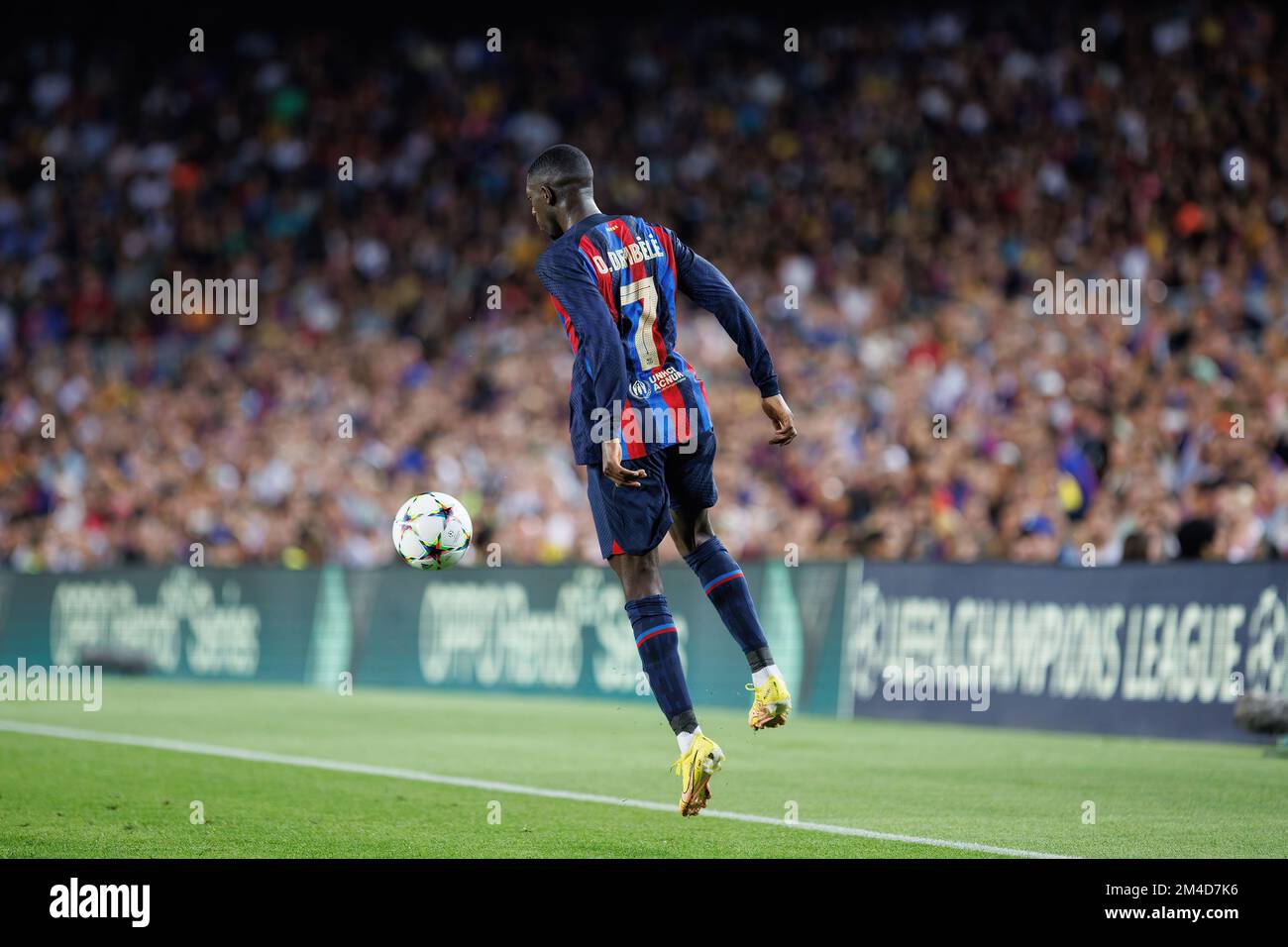 BARCELONA – SEP 7: Ousmane Dembele in Aktion während des Champions League-Spiels zwischen dem FC Barcelona und Viktoria Plzen im Spotify Camp Nou Stadion Stockfoto
