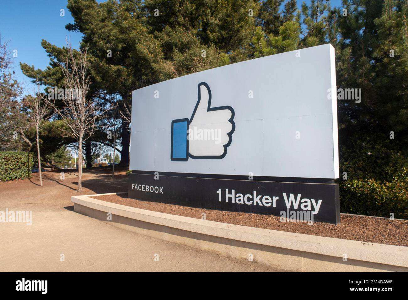 Facebook-Schild am 1 Hacker Way in der Nähe von Palo Alto California Stockfoto