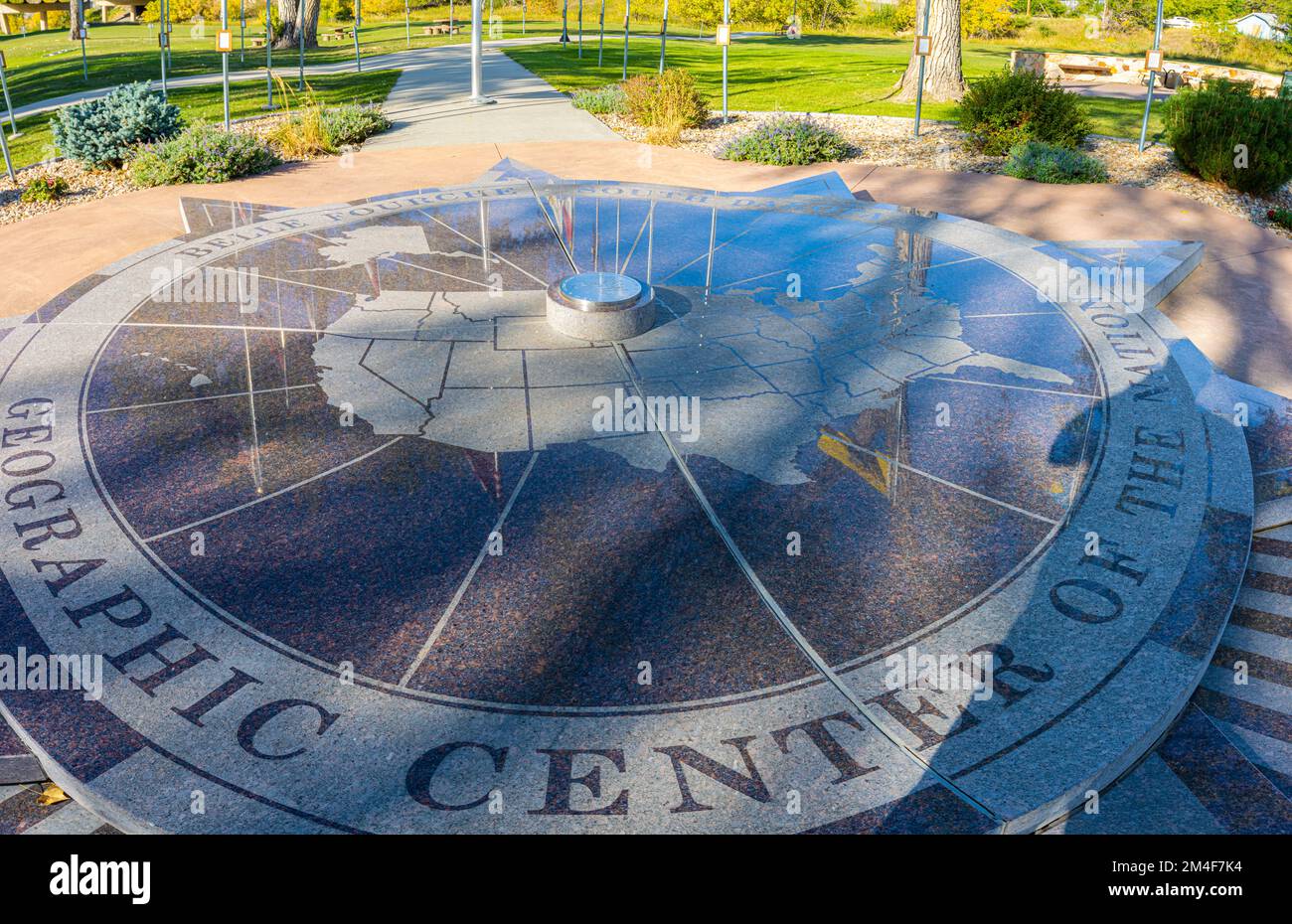 Monument mit dem Geographical Center of the USA, Belle Fourche, South Dakota, USA Stockfoto