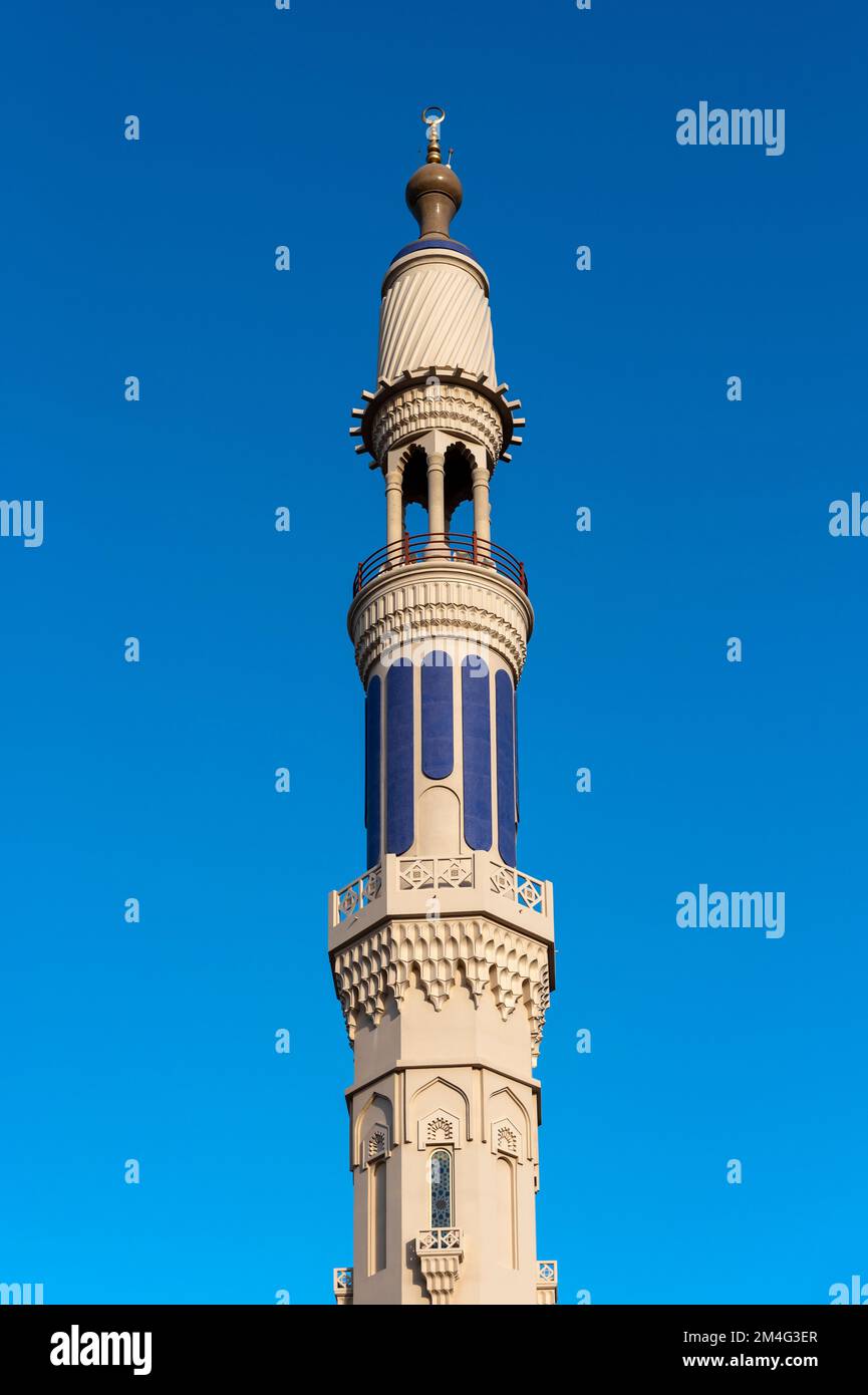 Nahaufnahme von Minarett, Al Qurum Moschee, Muscat, Oman Stockfoto