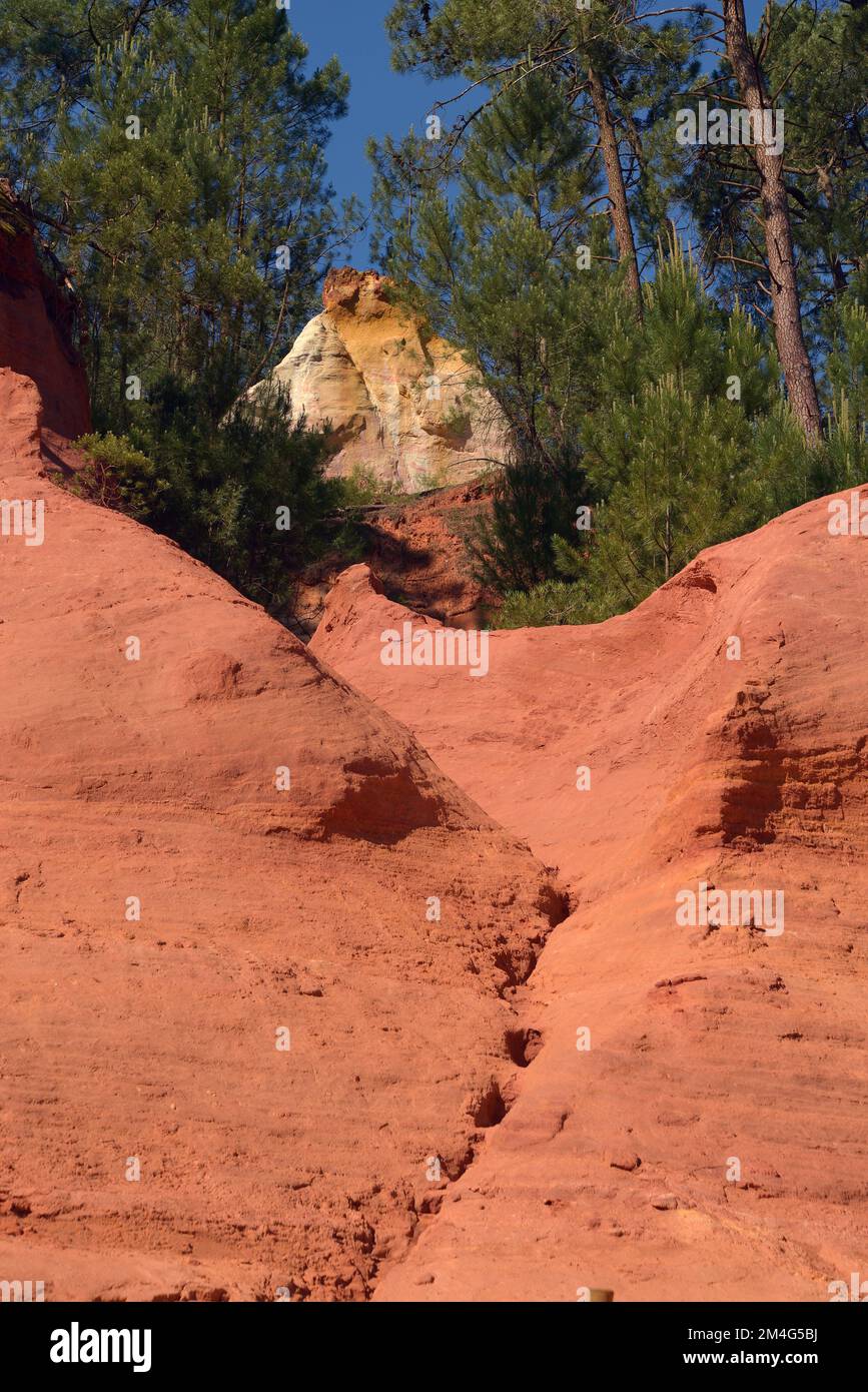 Roussillon-Ockerbrüche im Luberon Stockfoto