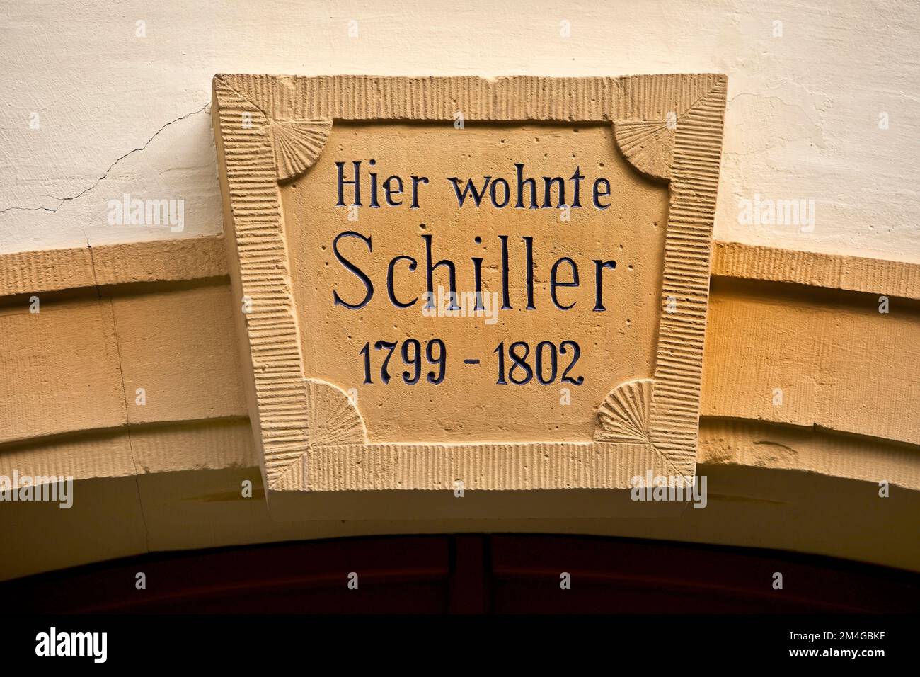 Gedenktafel in Friedrich von Schillers Haus in der Windischenstraße 8 in Weimar, wo er von 1799 bis 1802 lebte, Deutschland, Thüringen, Stockfoto