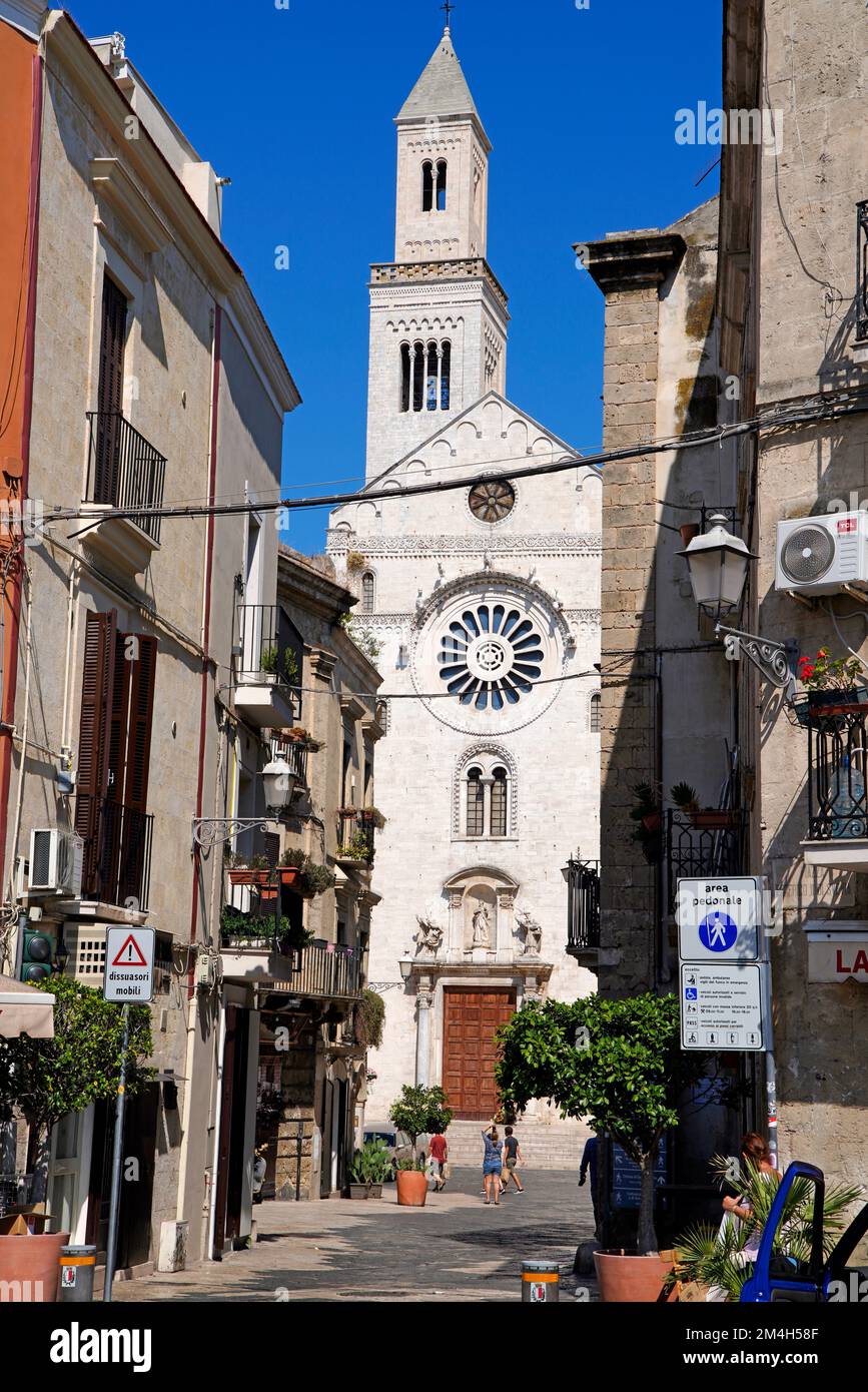 Kathedrale von bari Fotos und Bildmaterial in hoher Auflösung Alamy