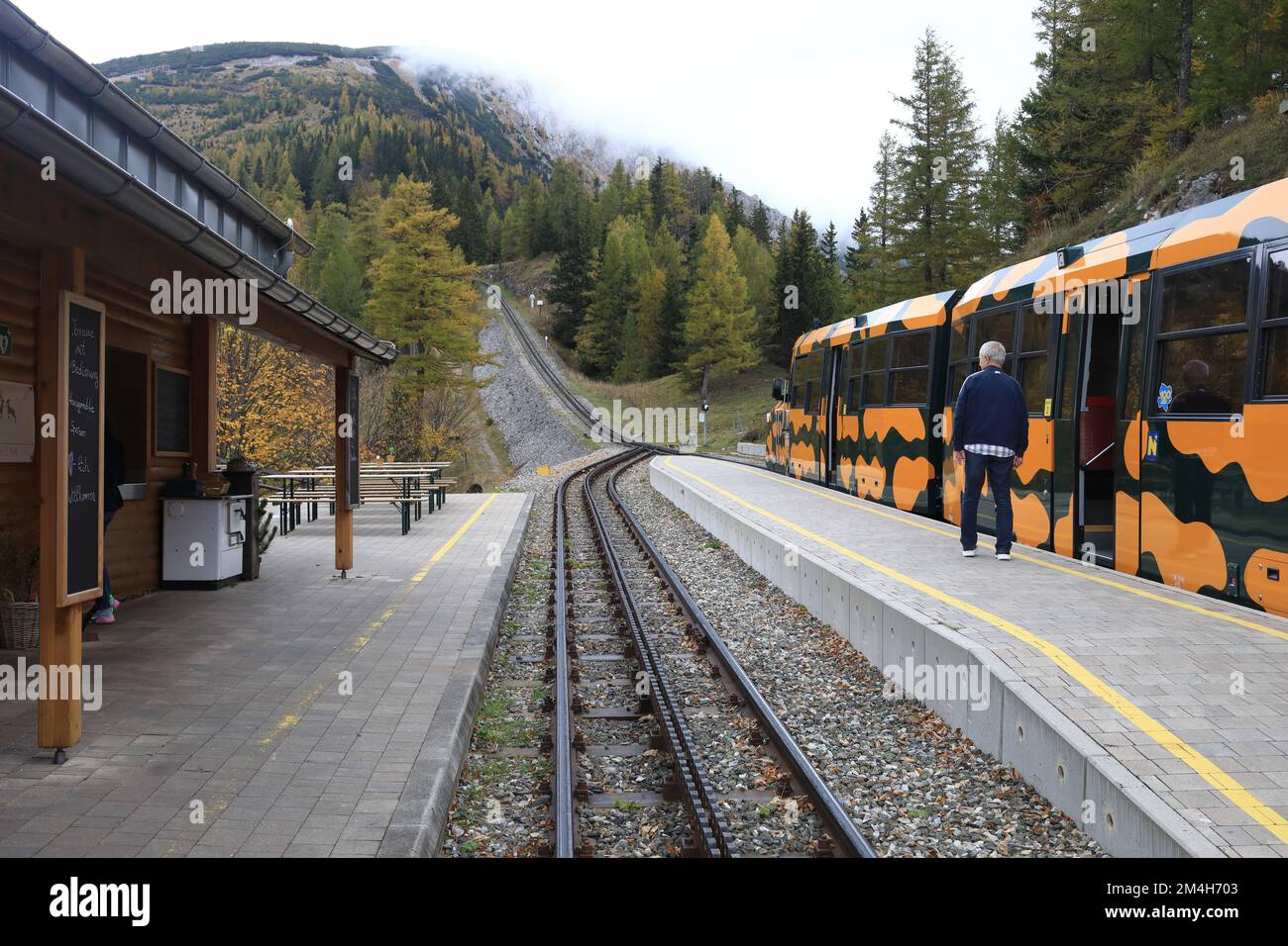 Um Die Wiener Alpen Herum Stockfoto