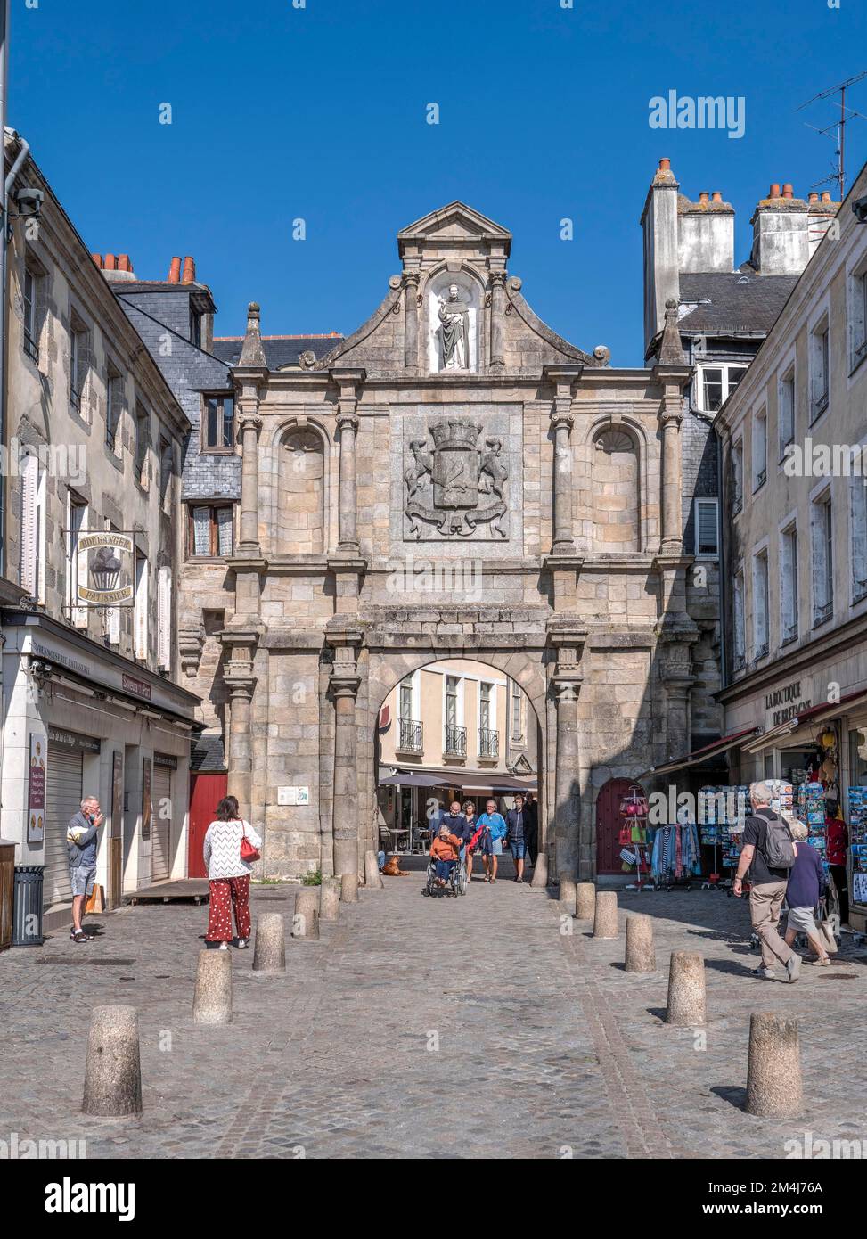 Historische Stätte Stadttor Porte Saint Vincent am Eingang zur Altstadt, Vannes, Departement Morbihan, Frankreich Stockfoto