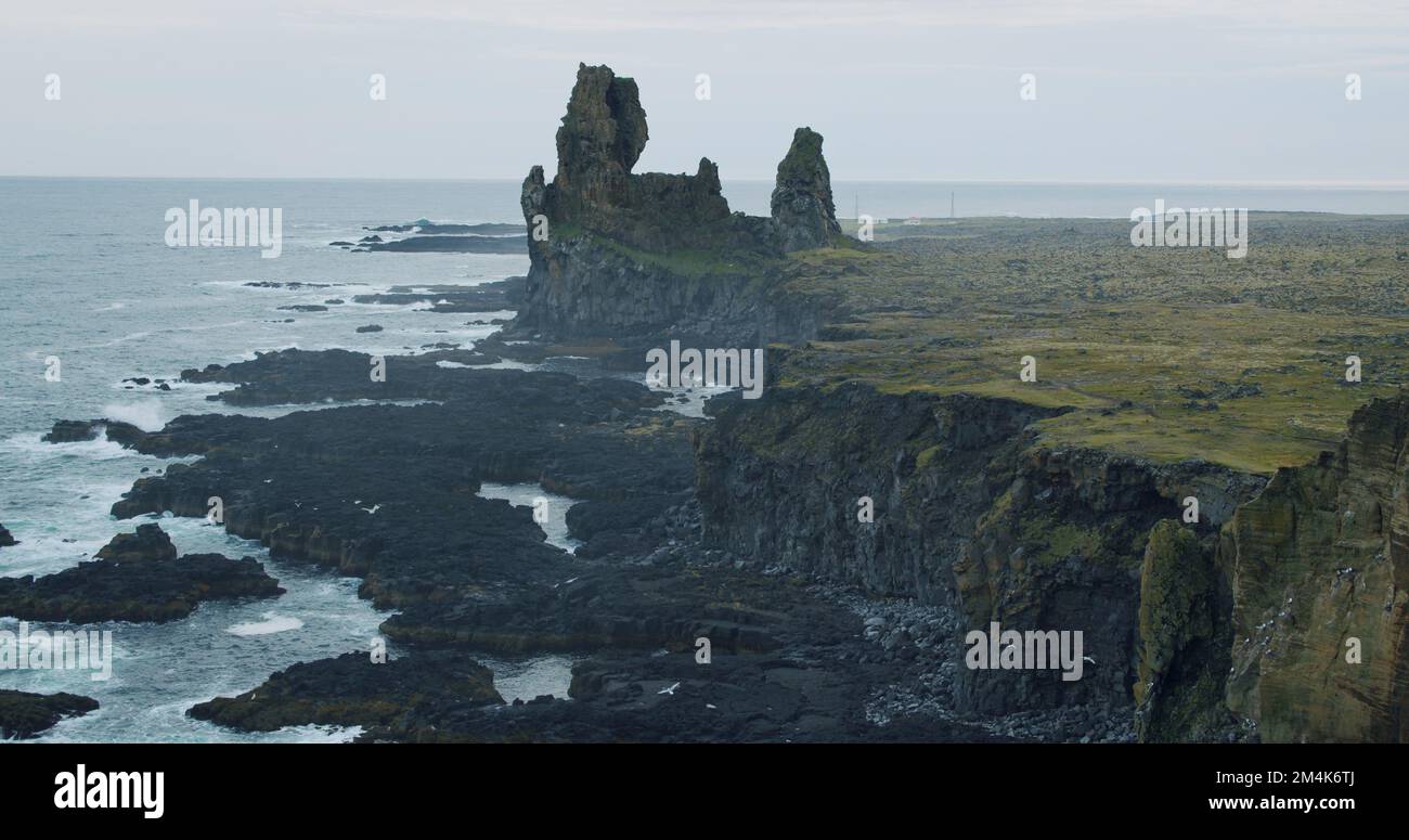 Londrangar Cliffs auf der Halbinsel Snaefellsness, Island Stockfoto