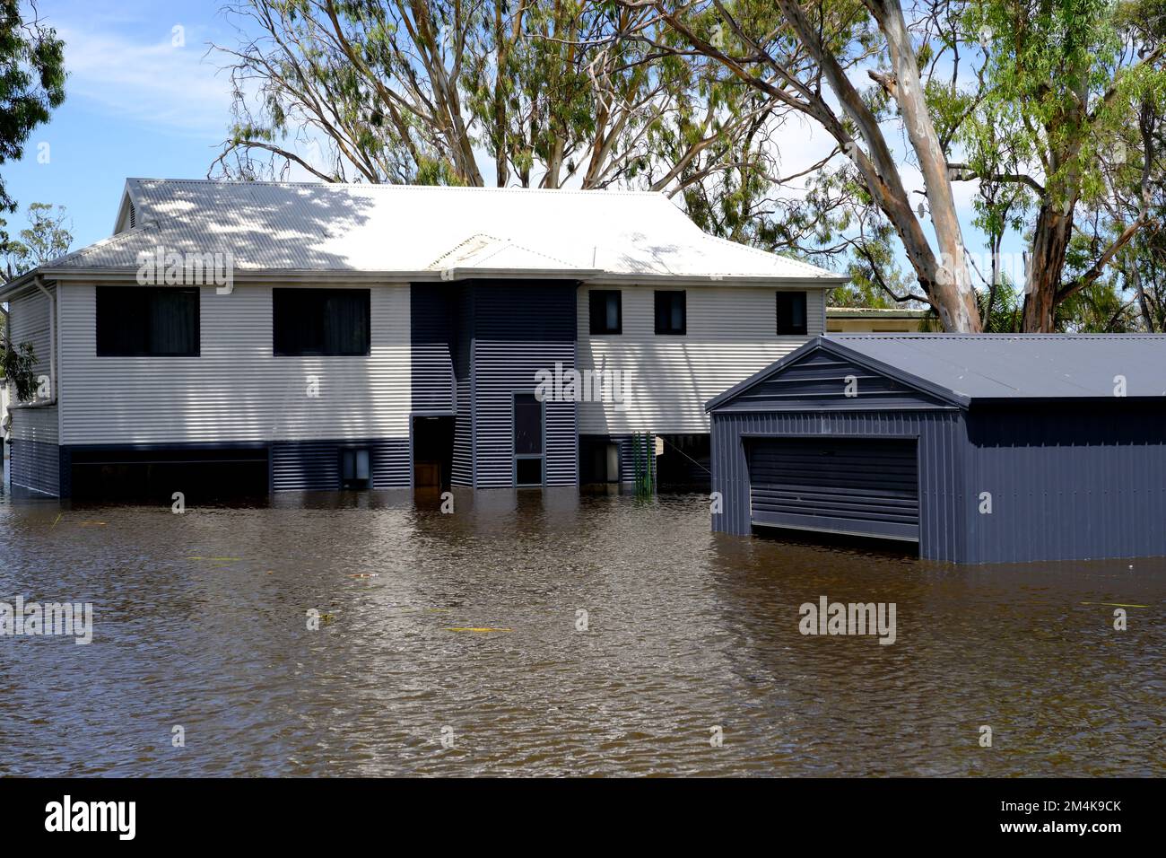 Überschwemmtes Haus in Blanchetown in Südaustralien während der Überschwemmung des Flusses Murray im Jahr 2022 Stockfoto