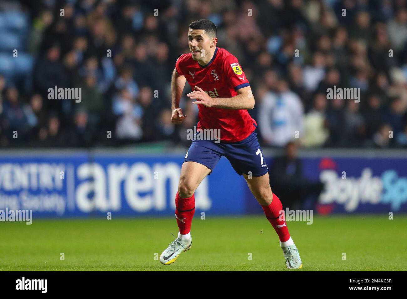 Coventry, Großbritannien. 21.. Dezember 2022. Tomas Rogi? #7 of West Bromwich Albion während des Sky Bet Championship-Spiels Coventry City vs West Bromwich Albion in der Coventry Building Society Arena, Coventry, Vereinigtes Königreich, 21.. Dezember 2022 (Foto von Gareth Evans/News Images) in Coventry, Vereinigtes Königreich, 12/21/2022. (Foto: Gareth Evans/News Images/Sipa USA) Guthaben: SIPA USA/Alamy Live News Stockfoto