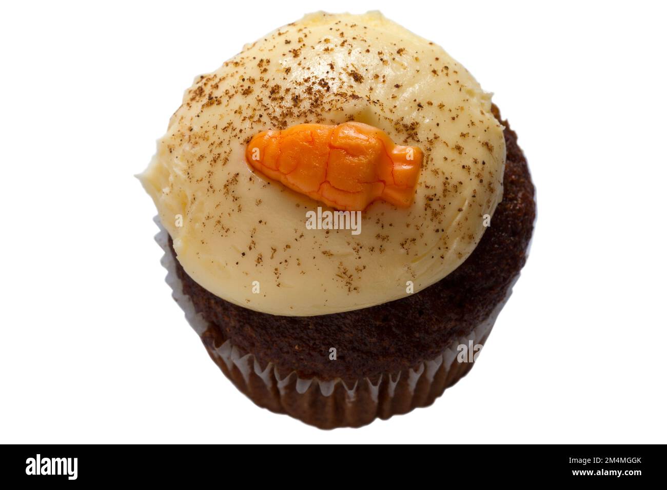 Cutie Cupcakes Karottenkuchen von M&S isoliert auf weißem Hintergrund - Karotten warten, um einen zu essen Stockfoto