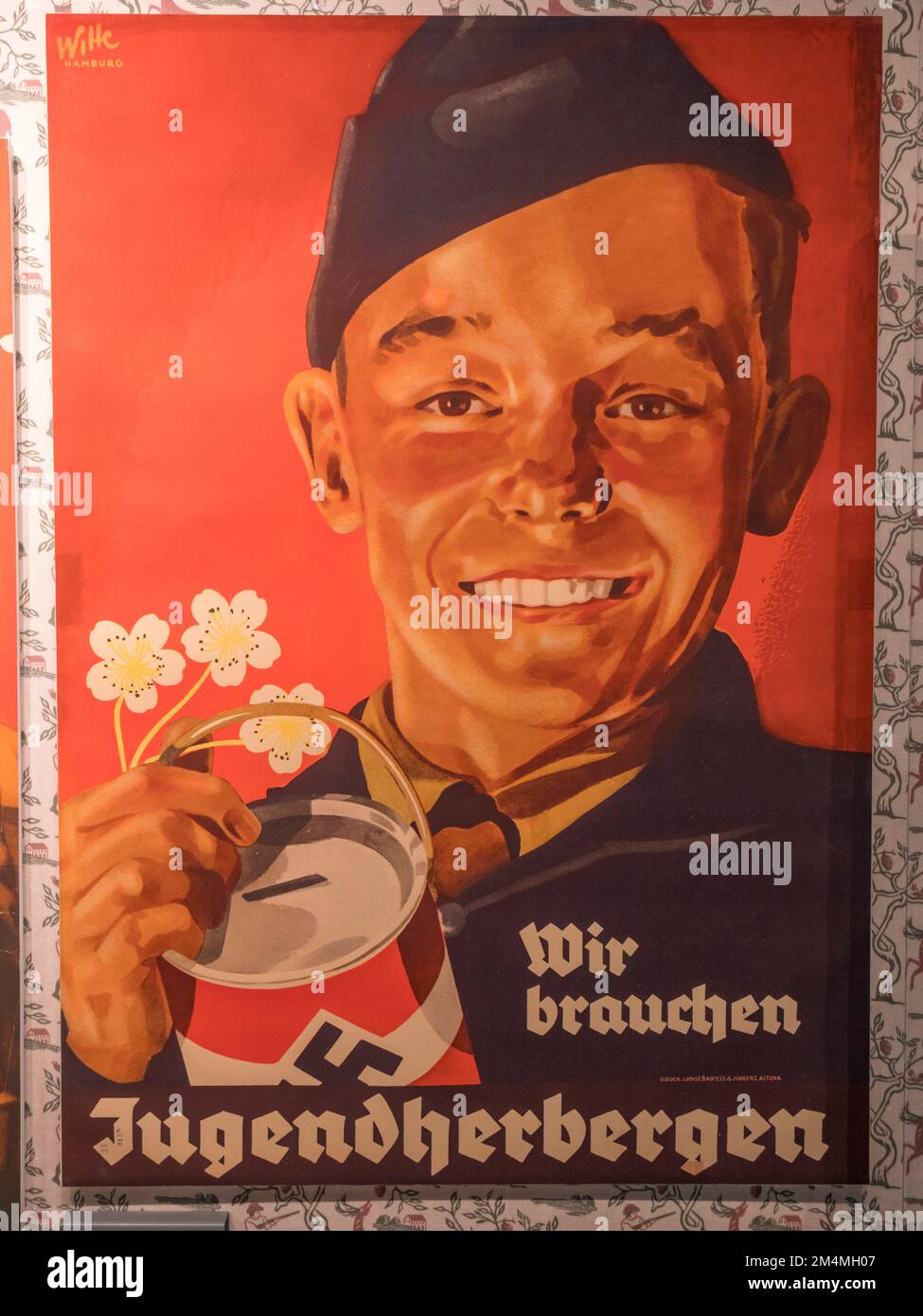 „Wir Brauchen Jugendherbergen“ („We Need Youth Hostels“), Nazi-Propagandaposter zur Beschaffung von Mitteln für Jugendherbergen, Imperial war Museum, London, Großbritannien. Stockfoto