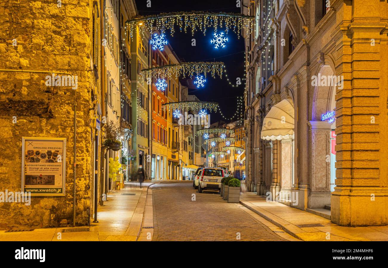 Trentino Alto Adige, Norditalien, Europa. Urbane Szene Stockfoto