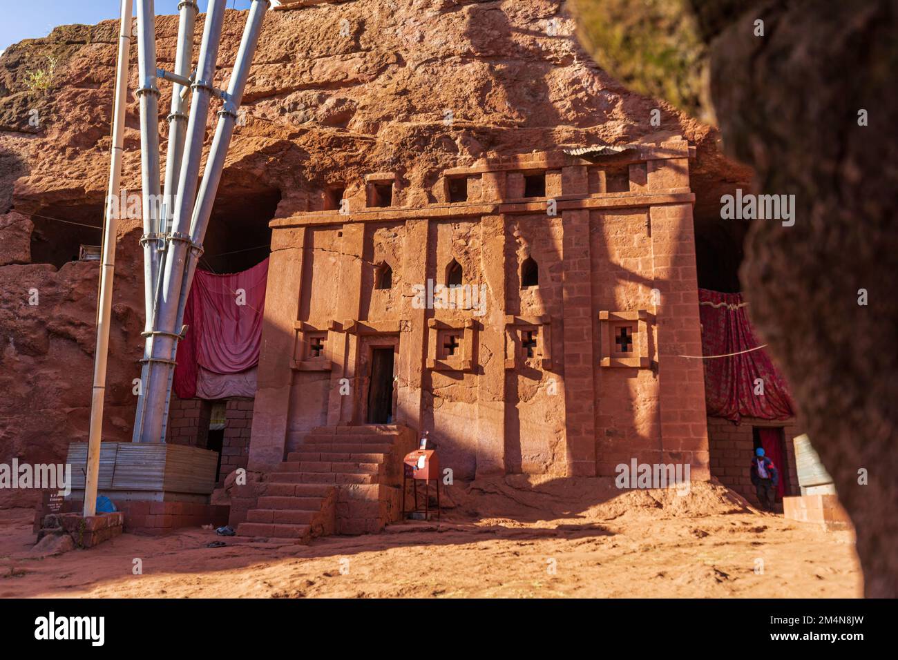 Biete oder Bette Abba Libanos unterirdische Steinkirche in Lalibela, Äthiopien. Stockfoto