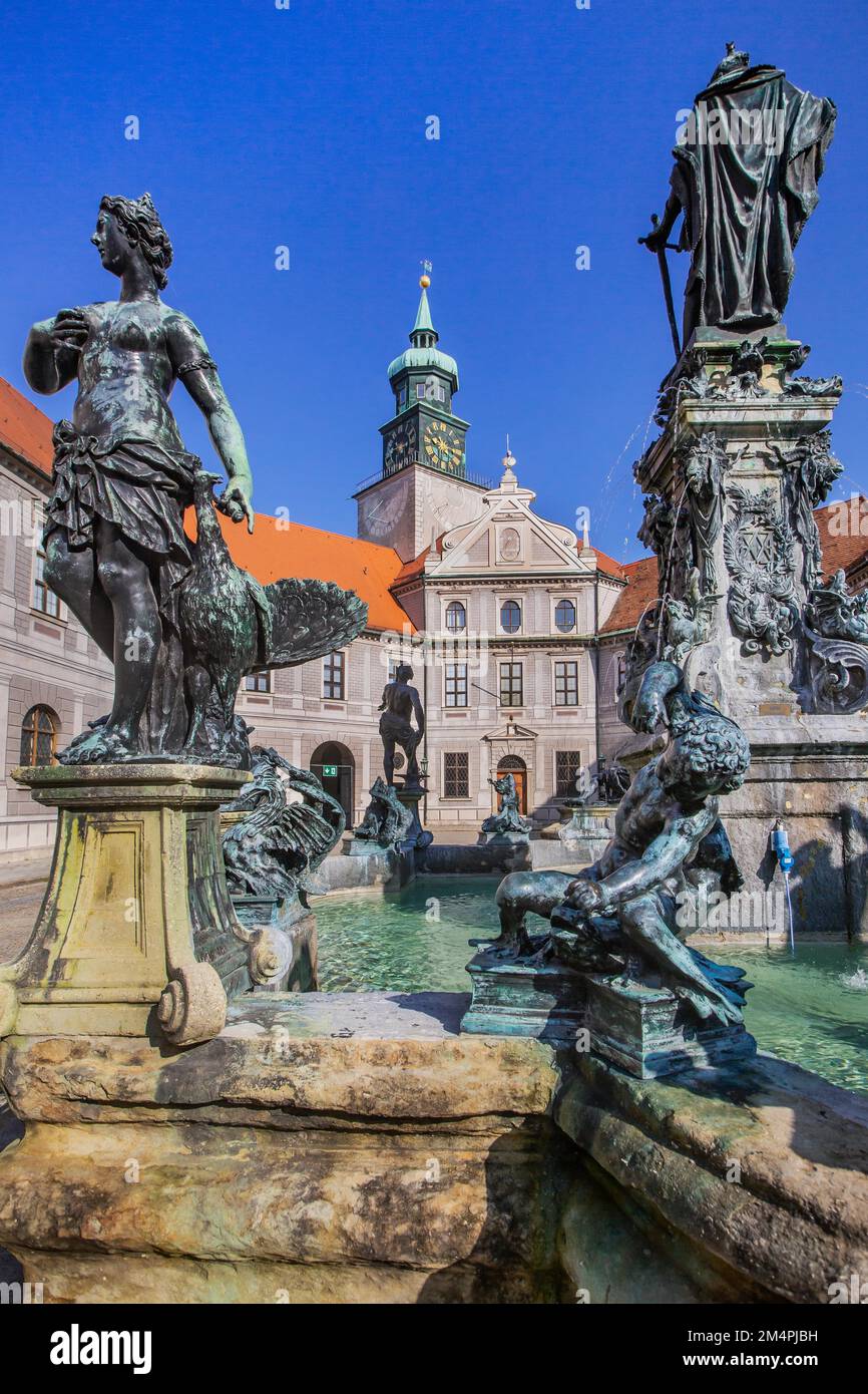 Springbrunnen im Innenhof der Münchner Residenz. München, Oberbayern, Bayern, Deutschland Stockfoto