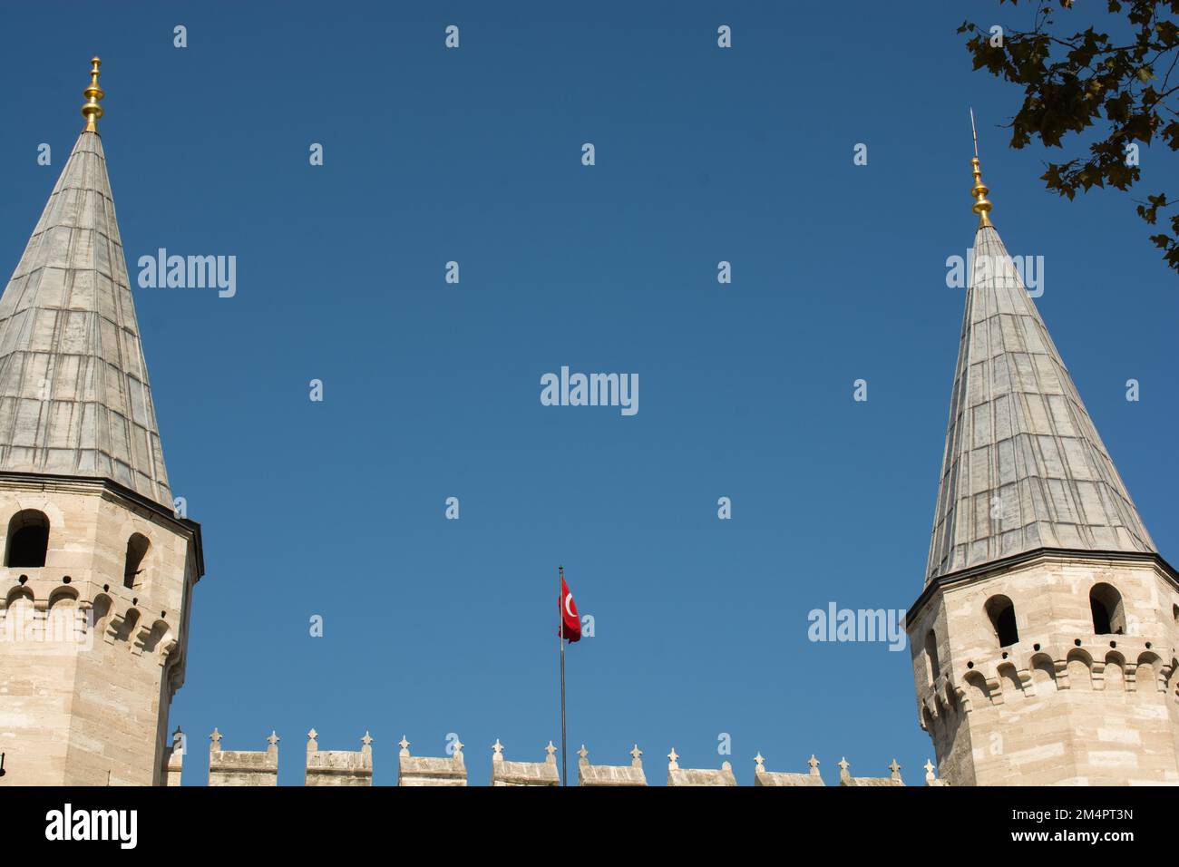 Schönes Beispiel der osmanischen Türkisch tower Architektur Meisterwerke Stockfoto