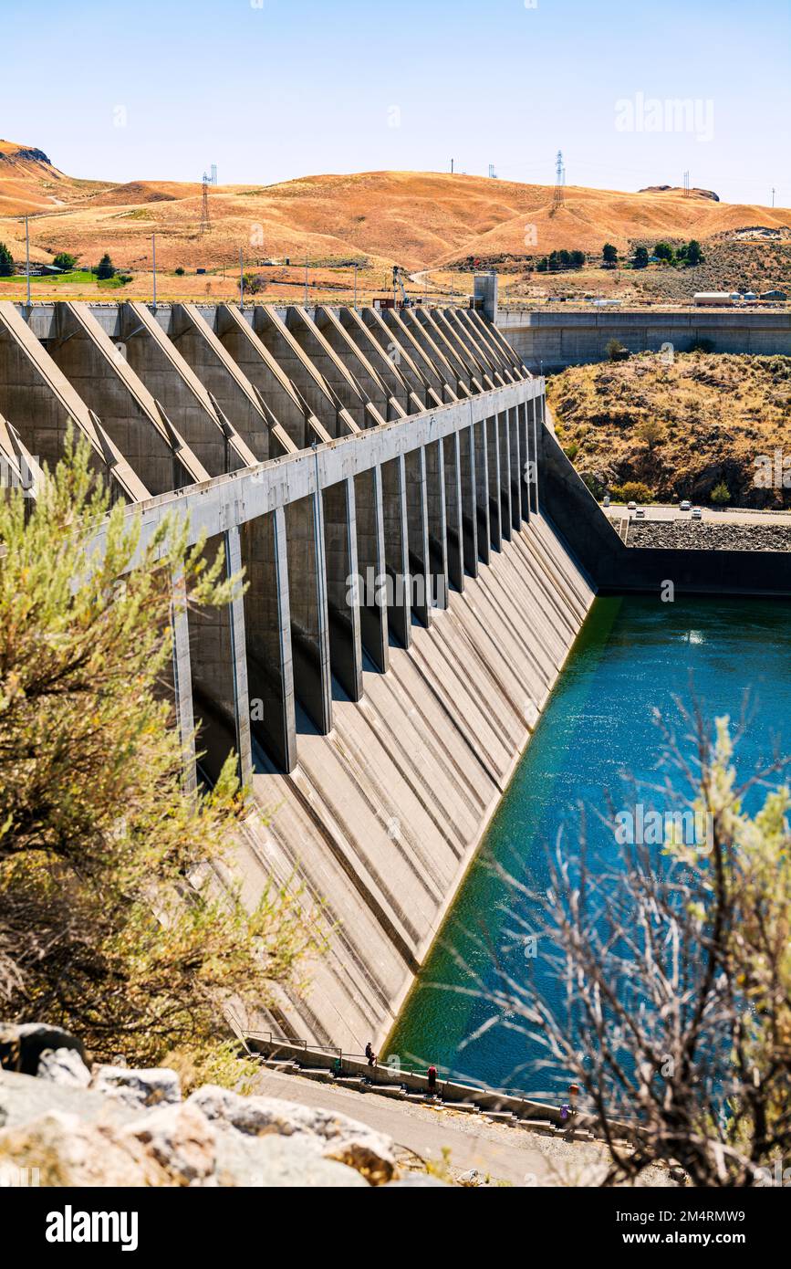 Chief Joseph Dam; zweitgrößter Stromerzeuger in den USA; Wasserkraftdamm am Columbia River; Bundesstaat Washington; USA Stockfoto