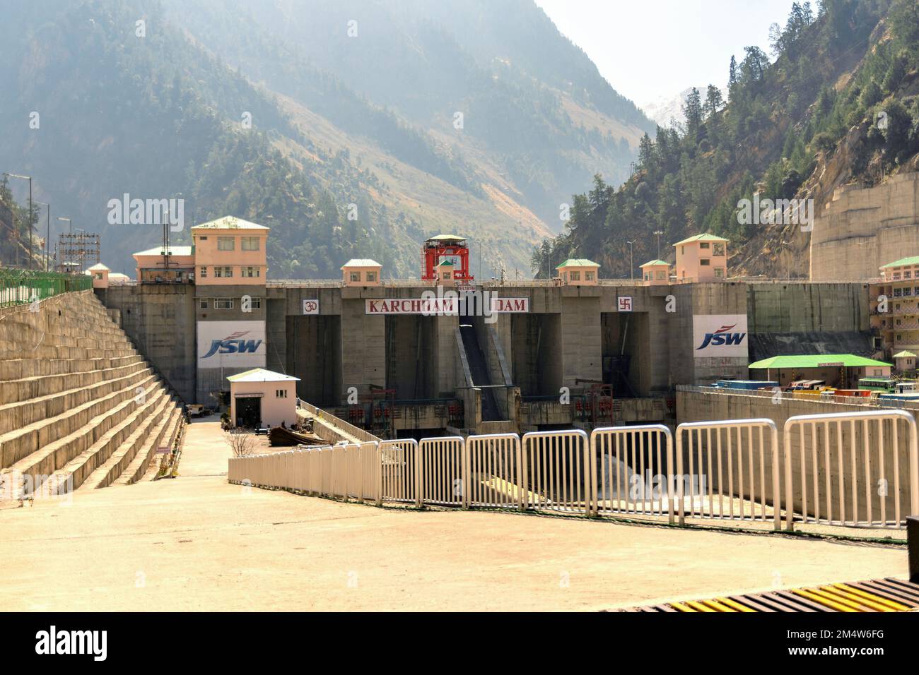 Kharcham-Staudamm über Satluj, Himachal Pradesh, Indien Stockfoto