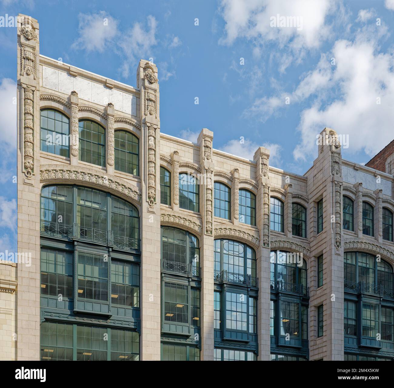 United Way of Greater Cleveland besetzt jetzt das Lindner Building, auch bekannt als Mandel Building. 1915 als Kaufhaus erbaut. Stockfoto