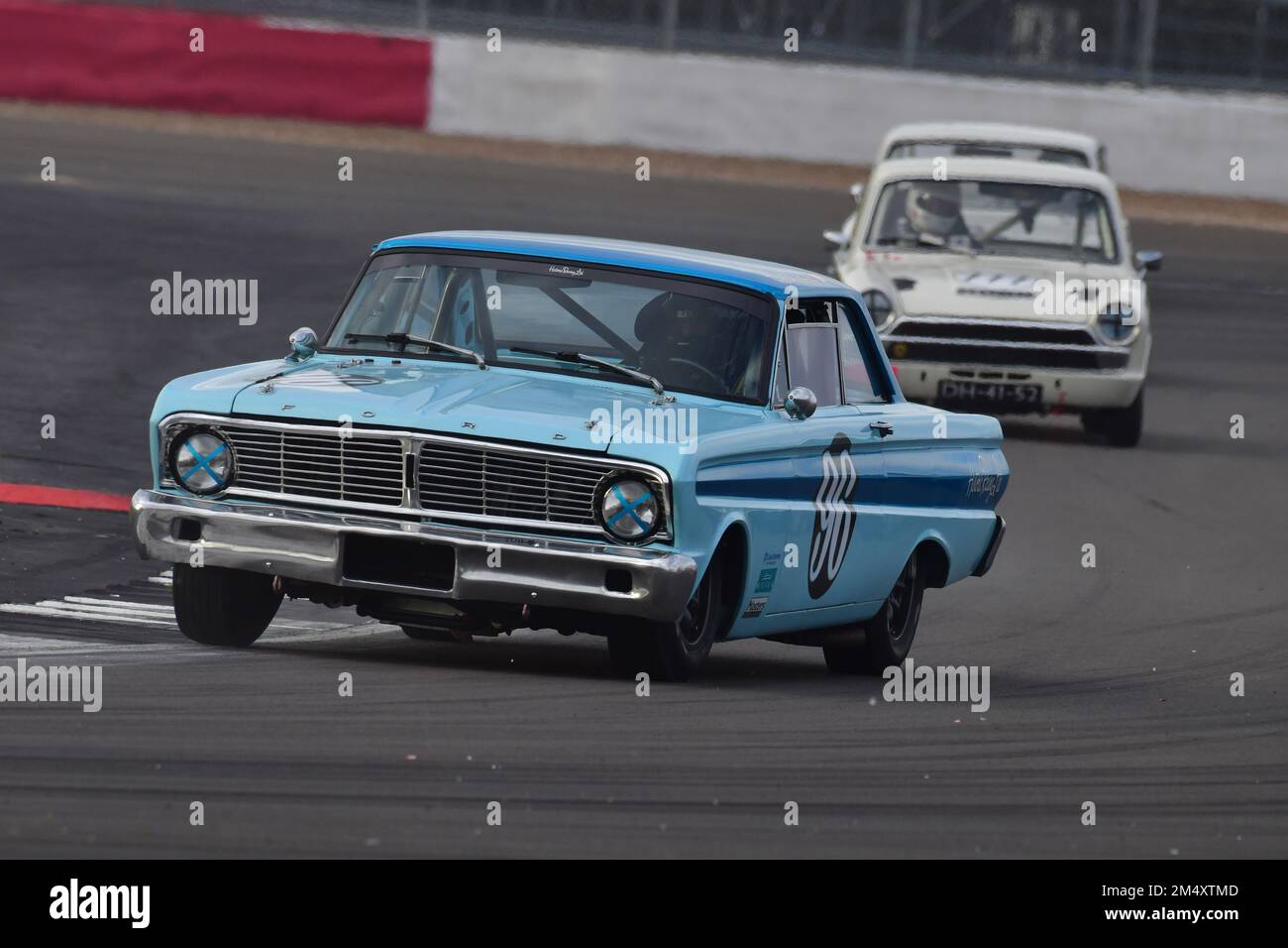 Tim Scott Andrews, Ford Falcon, Adrian Flux Trophy für Transatlantic Pre ’66 Touring Cars, hauptsächlich V8 Americana gegen die britischen Stalwarts Ford Stockfoto