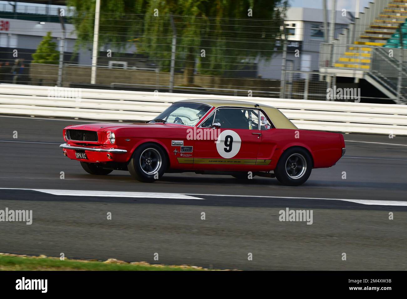 Craig Davies, Ford Mustang, Adrian Flux Trophy für Transatlantic Pre ’66 Touring Cars, überwiegend V8 Americana gegen die britischen Stalwarts Ford Lotu Stockfoto