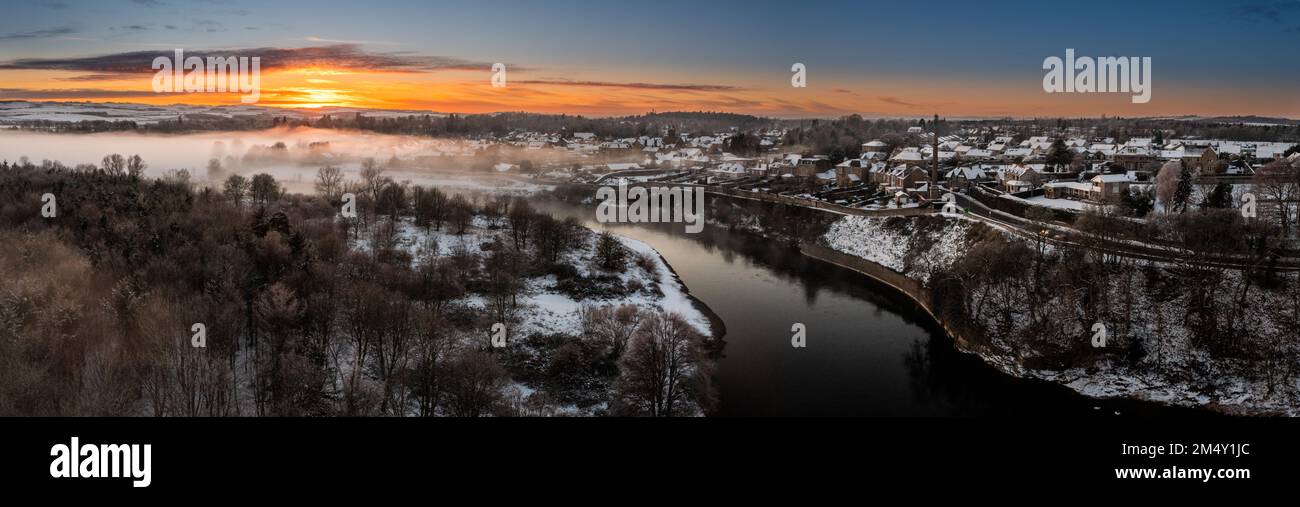 Coldstream neben dem Fluss Tweed an der schottischen Grenze, von wo aus die Coldstream Guards ihren Namen annimmt Stockfoto