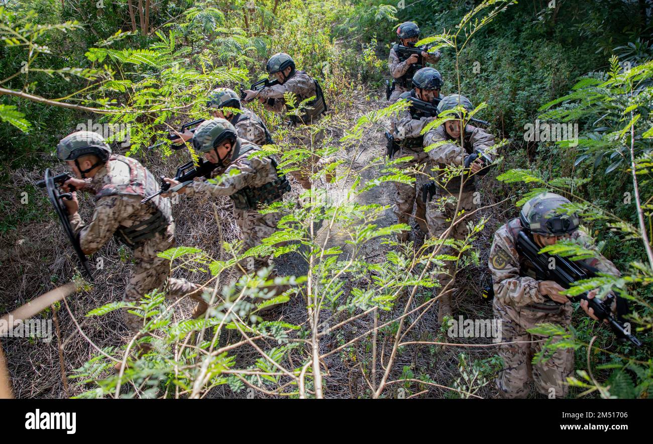 CHONGZUO, CHINA 23. DEZEMBER 2022 Soldaten der Spezialeinheiten