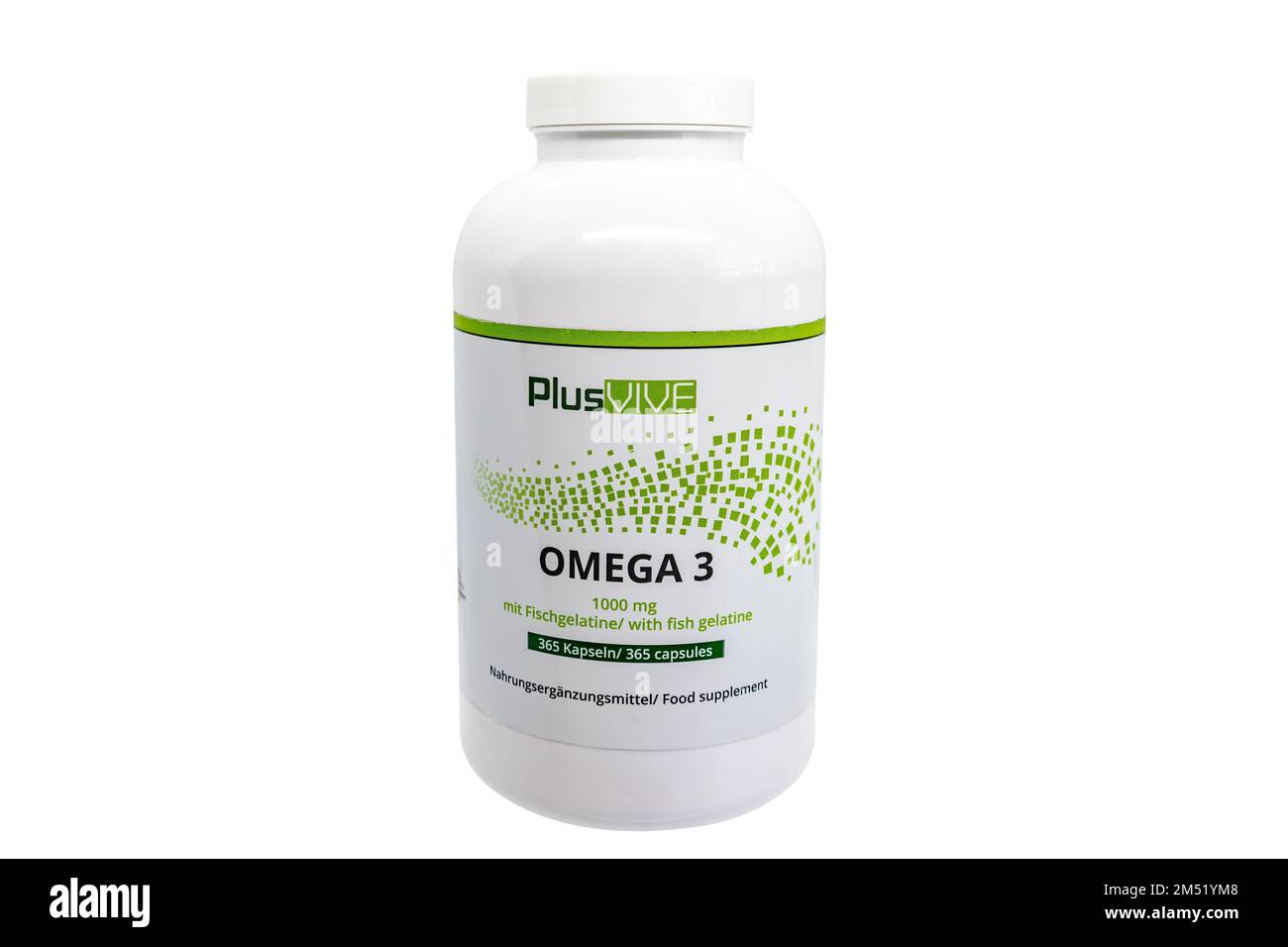 Huelva, Spanien - 24. Dezember 2022: Flasche Omega 3 Kapseln mit Fish Gelatine Shell, Marke Plusvive. Omega-3-Fette verhindern Herzerkrankungen und Schlaganfall, Stockfoto