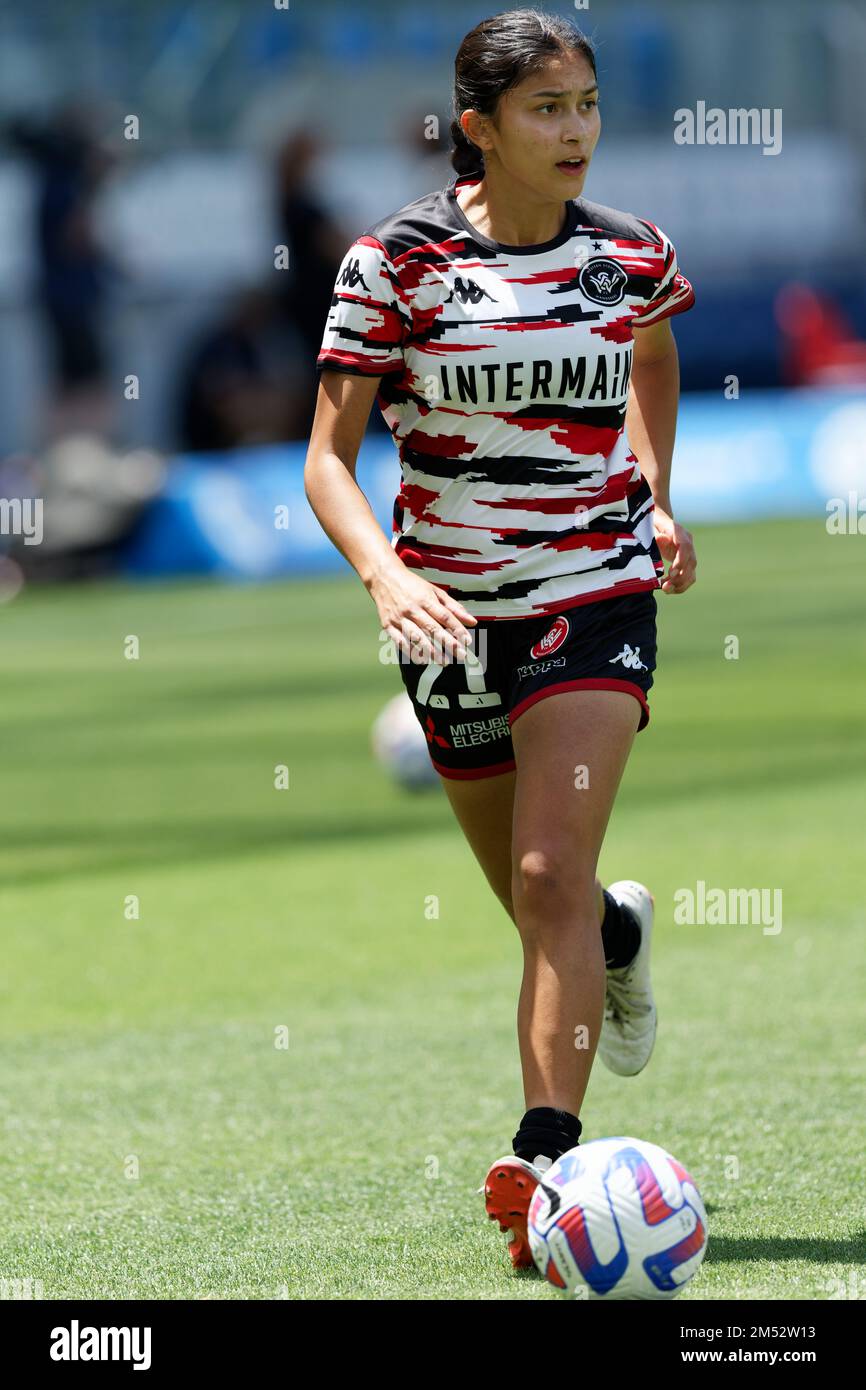 Sydney, Australien. 24. Dezember 2022. Alexia Apostolakis vom Western Sydney Wanderers FC in Vorbereitung auf das Spiel zwischen dem FC Sydney und den Wanderern im Allianz Stadium am 24. Dezember 2022 in Sydney, Australien. Gutschrift: IOIO IMAGES/Alamy Live News Stockfoto