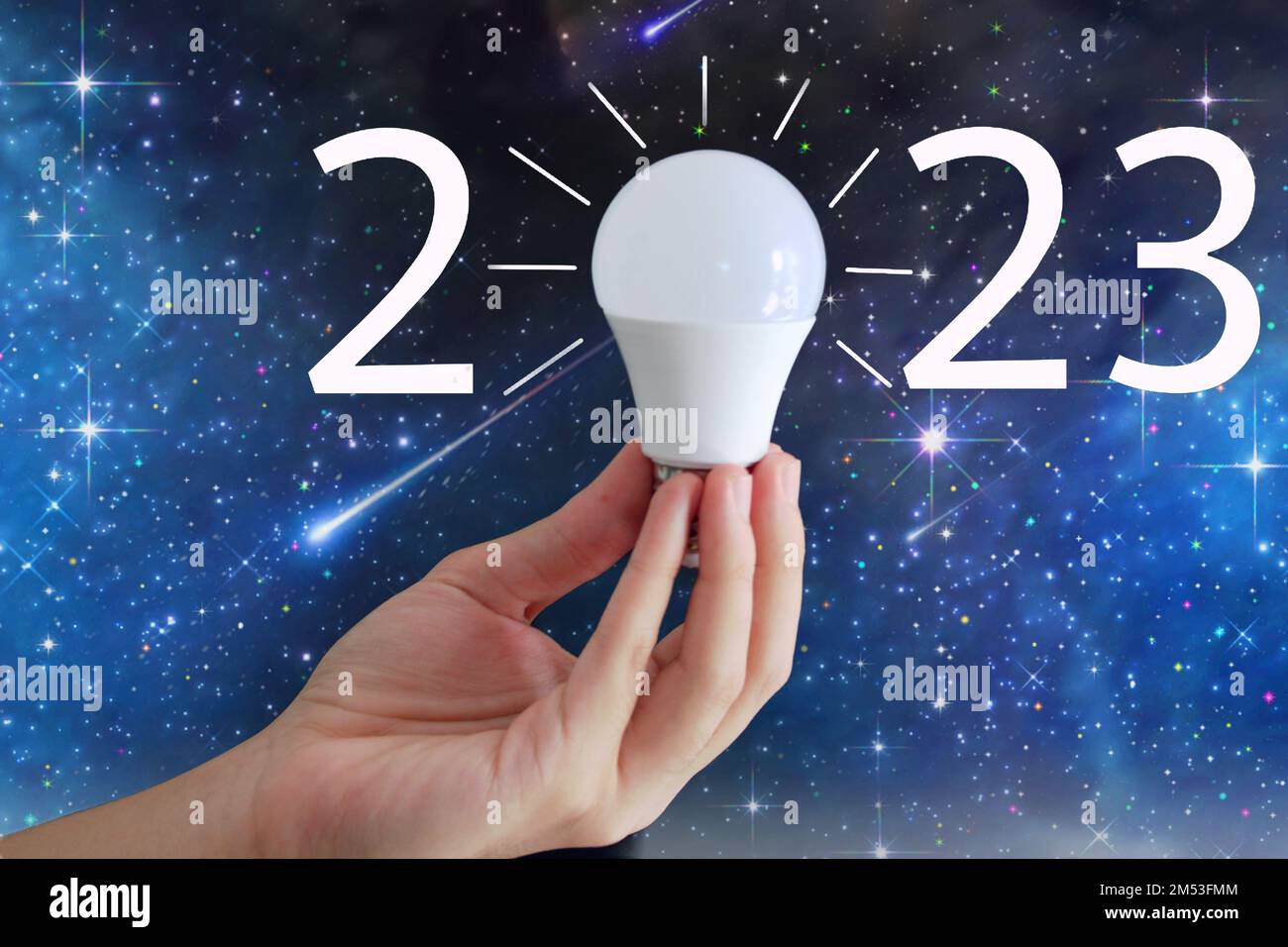 2023 aus LED-Glühlampe im Hintergrund erstellt. Neujahrskonzept. Frohes neues Jahr 2023. Kreativität Inspiration, Konzept für Planungsideen Stockfoto