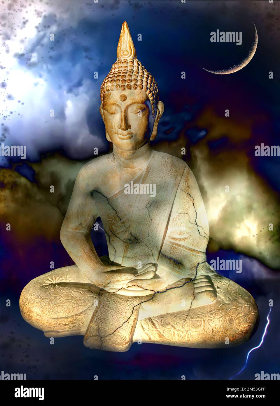 Meditierende Buddha-Statue mit mystischem himmlischen Hintergrund Stockfoto