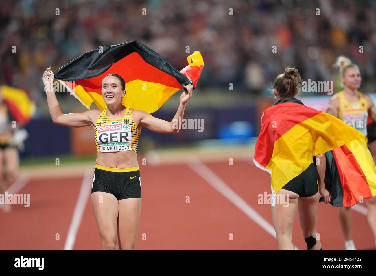 4x100-Staffelrennen für Damen mit Goldmedaille (Rebekka Hasse). Europameisterschaft in München 2022 Stockfoto