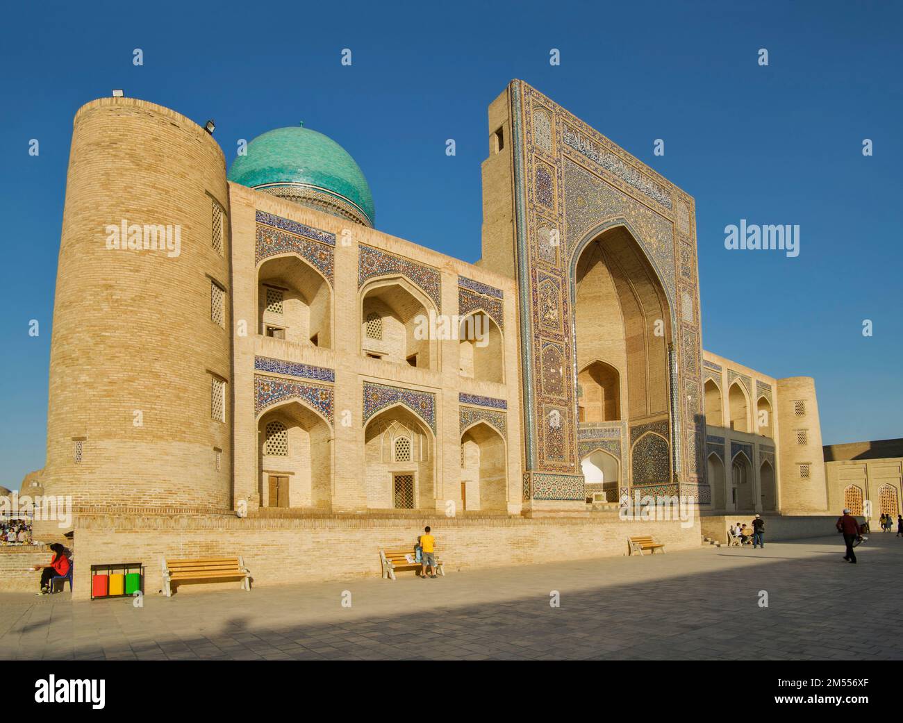 Mir-i-arabische Madrasa von Po-i-Kalan (POI Kalan) - islamischer religiöser Komplex in Bukhara. Usbekistan Stockfoto