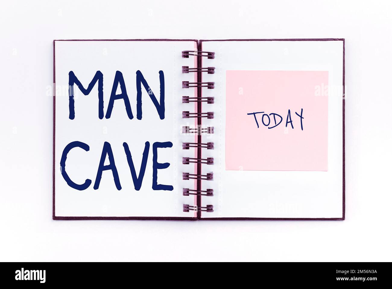 Inspiration mit dem Schild „man Cave“. Konzept, das einen Raum, eine Fläche oder einen Wohnbereich bezeichnet, der für einen Mann reserviert ist Stockfoto