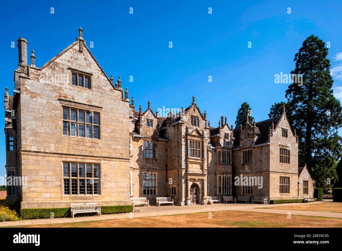 England, West Sussex, Wakehurst, Wakehurst Place House and Gardens *** Lokale Beschriftung *** UK,United Kingdom,Großbritannien,England,English,Brit Stockfoto