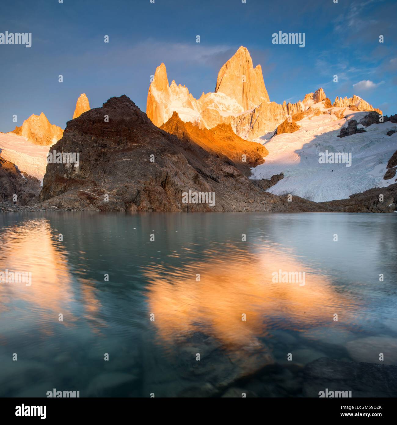 Der Berg Fitz Roy im Los Glaciares Nationalpark in Patagonien, Argentinien. Stockfoto