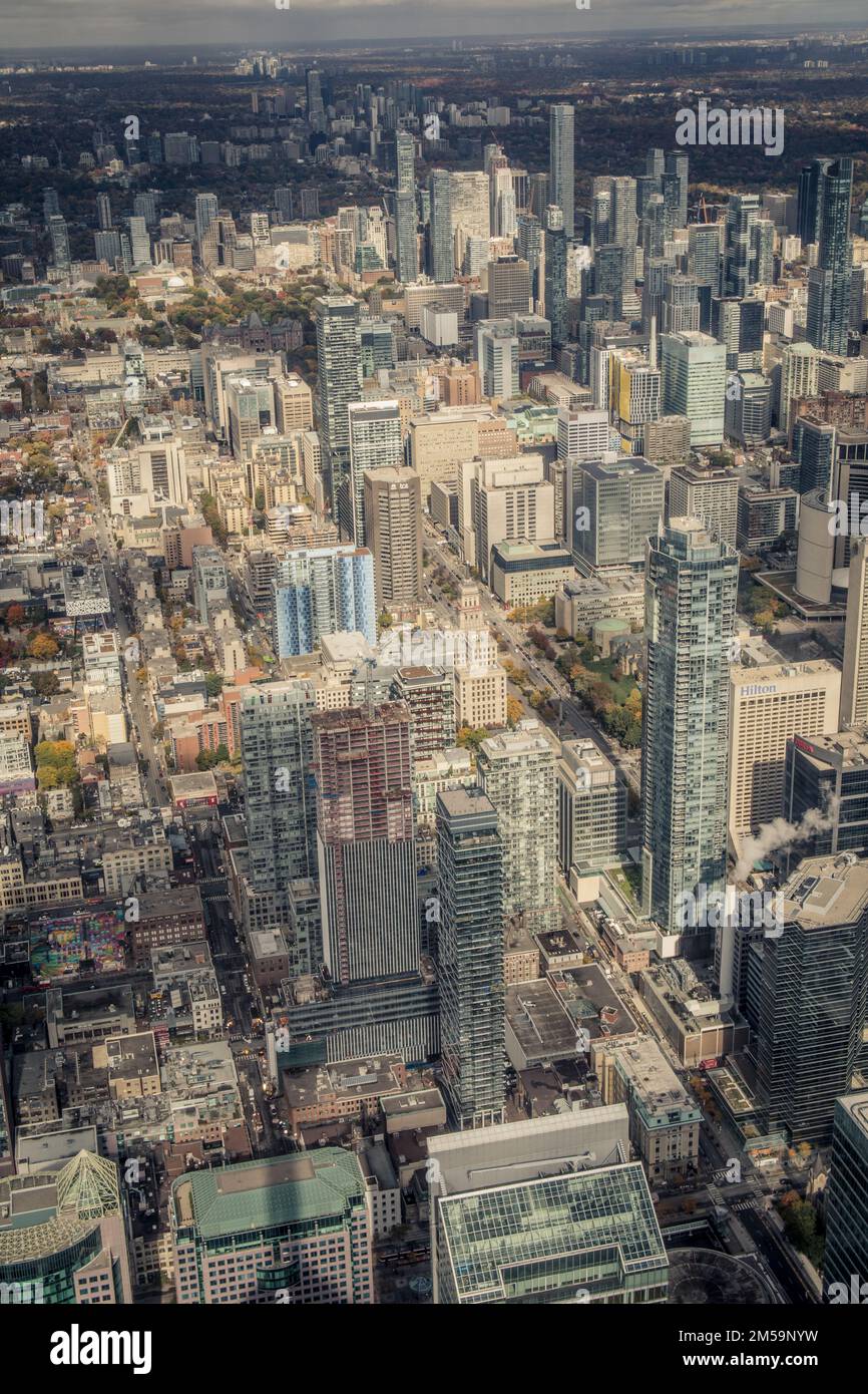 Blick auf Toronto, Ontario, Canada City Life und Skyline mit CN Tower Stockfoto