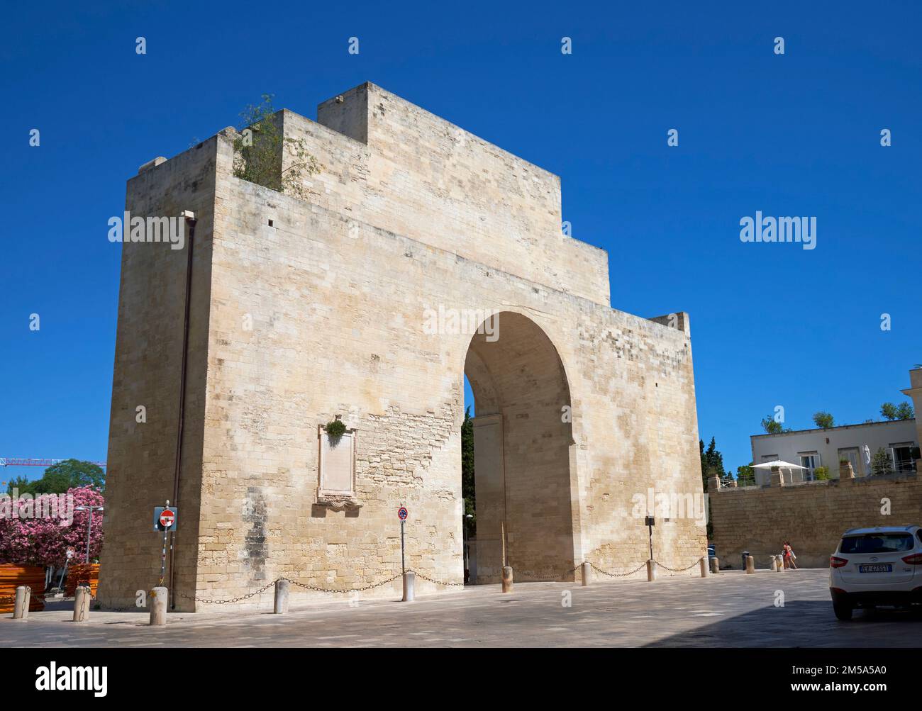 Porta Napoli (Neapolitanisches Tor), Lecce, Apulien (Apulien), Süditalien. Stockfoto