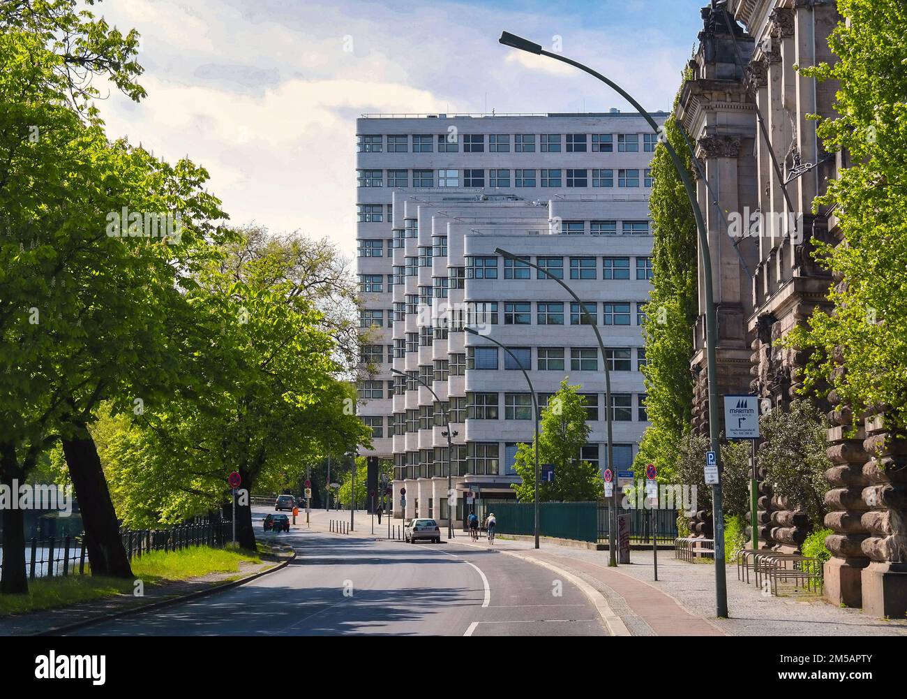 Berlin-Tiergarten, Shellhaus am Reichpietschufer Stockfoto