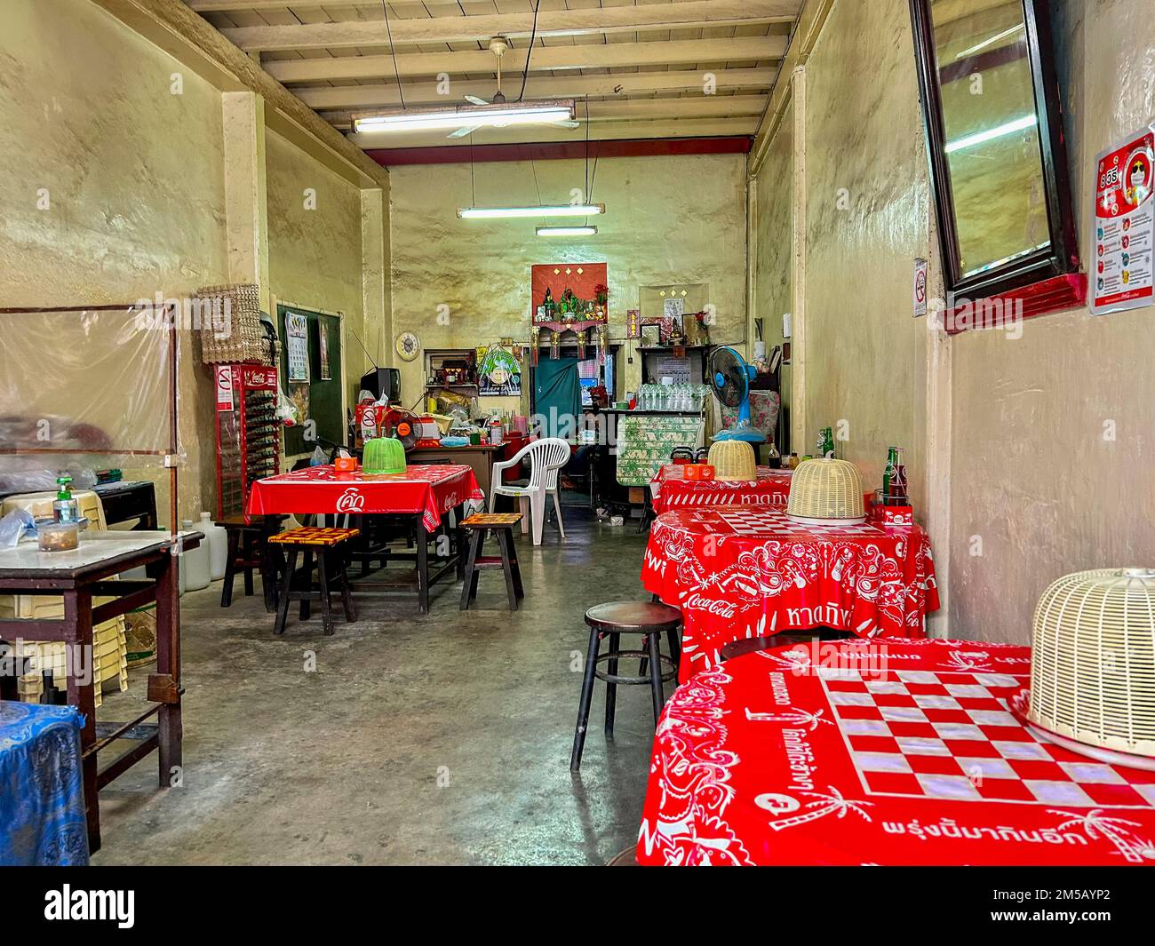 Phuket, Thailand, traditionelles altes, traditionelles chinesisches Restaurant, lokales Restaurant, Altstadt historisches Zentrum, traditionelle Kolonialarchitektur, chinesische Altstadt Stockfoto