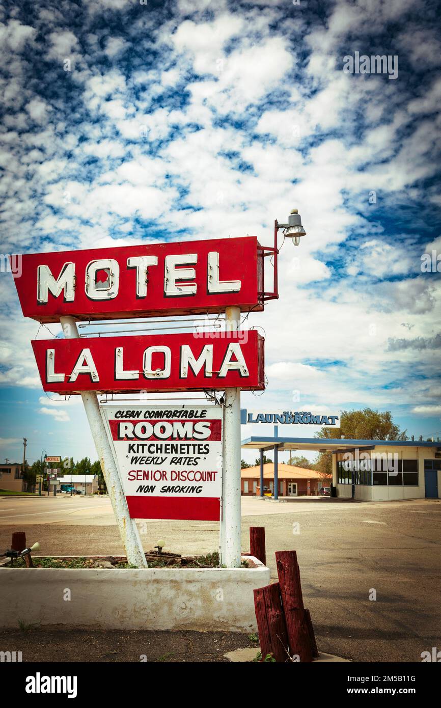 Das La Loma Motel an der historischen Route 66 in Santa Rosa, New Mexico. Stockfoto