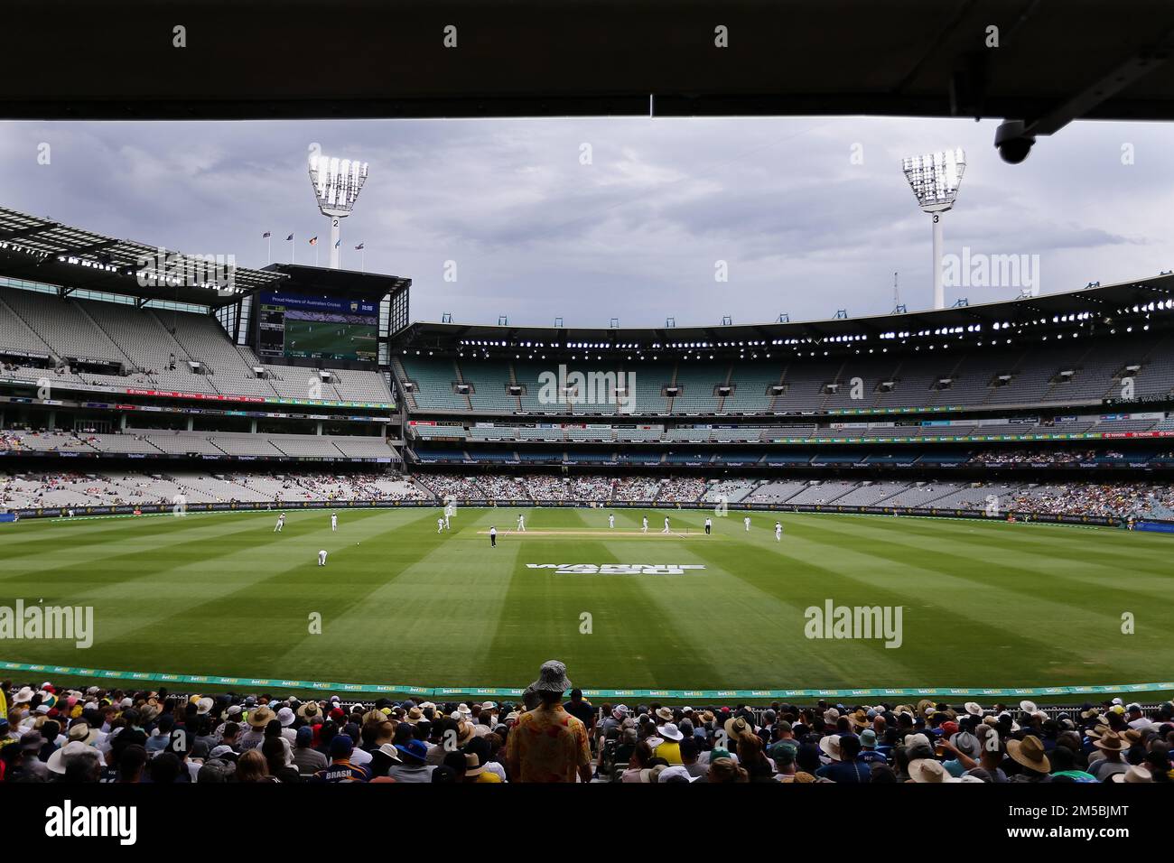 Melbourne, Australien, 28. Dezember 2022. Ein Blick auf das Spielfeld während des Testspiels am 2. Weihnachtsfeiertag zwischen Australien und Südafrika auf dem Melbourne Cricket Ground am 28. Dezember 2022 in Melbourne, Australien. Kredit: Dave Hewison/Speed Media/Alamy Live News Stockfoto