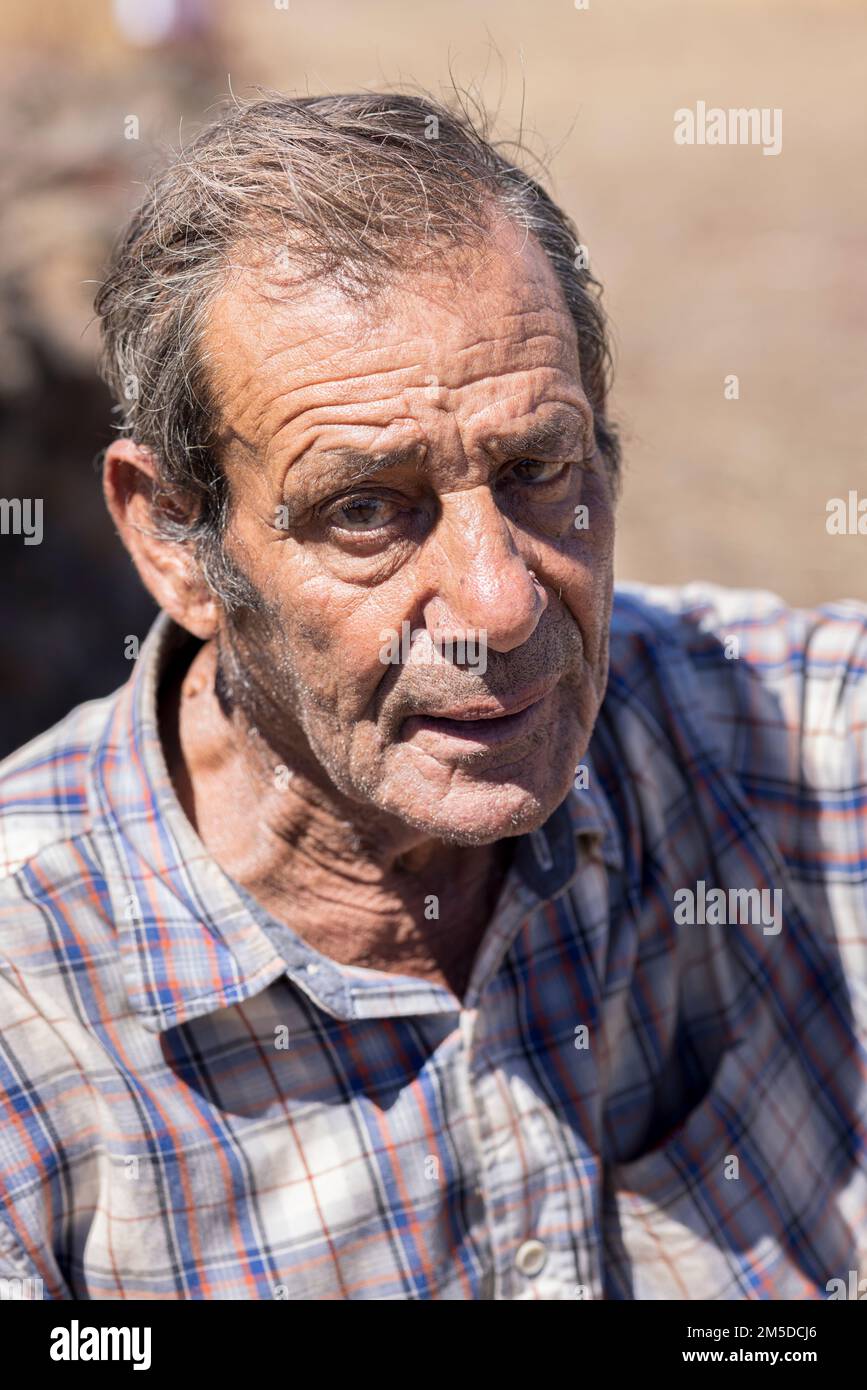 Porträt von Pedro, einem pensionierten Hirten am Dreschtag, Dia de la trilla im Ecomuseo in San Jose de Los Llanos, El Tanque, Teneriffa, Kanarische Inseln Stockfoto