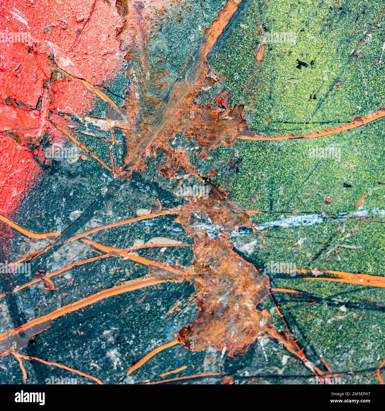 Abstraktes Bild von Kratzern in Farbe auf einem rostigen sprung Stockfoto