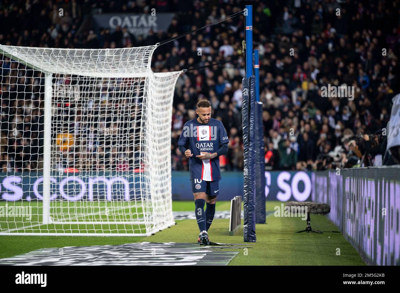 Neymar während des französischen Fußballspiels L1 zwischen dem FC Paris Saint-Germain und dem Elsass RC Strasbourg im Parc des Princes Stadion in Paris am 28. Dezember 2022. Foto: Blondet Eliot /ABACAPRESS.COM Stockfoto