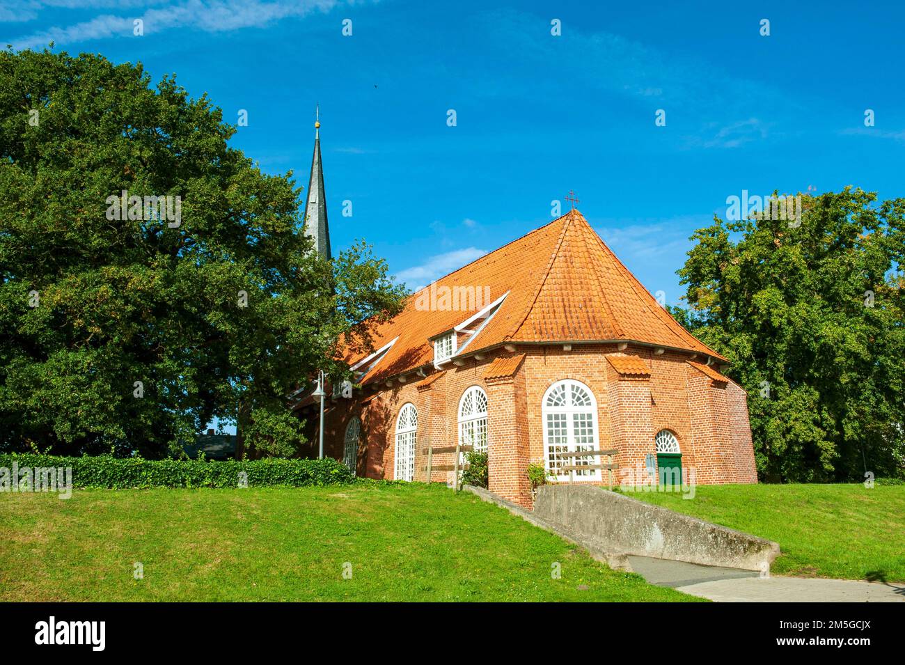 St. George's Church in Oberndorf (Oste) an der Deutschen Fährstraße, Bezirk Cuxhaven, Niedersachsen, Deutschland Stockfoto