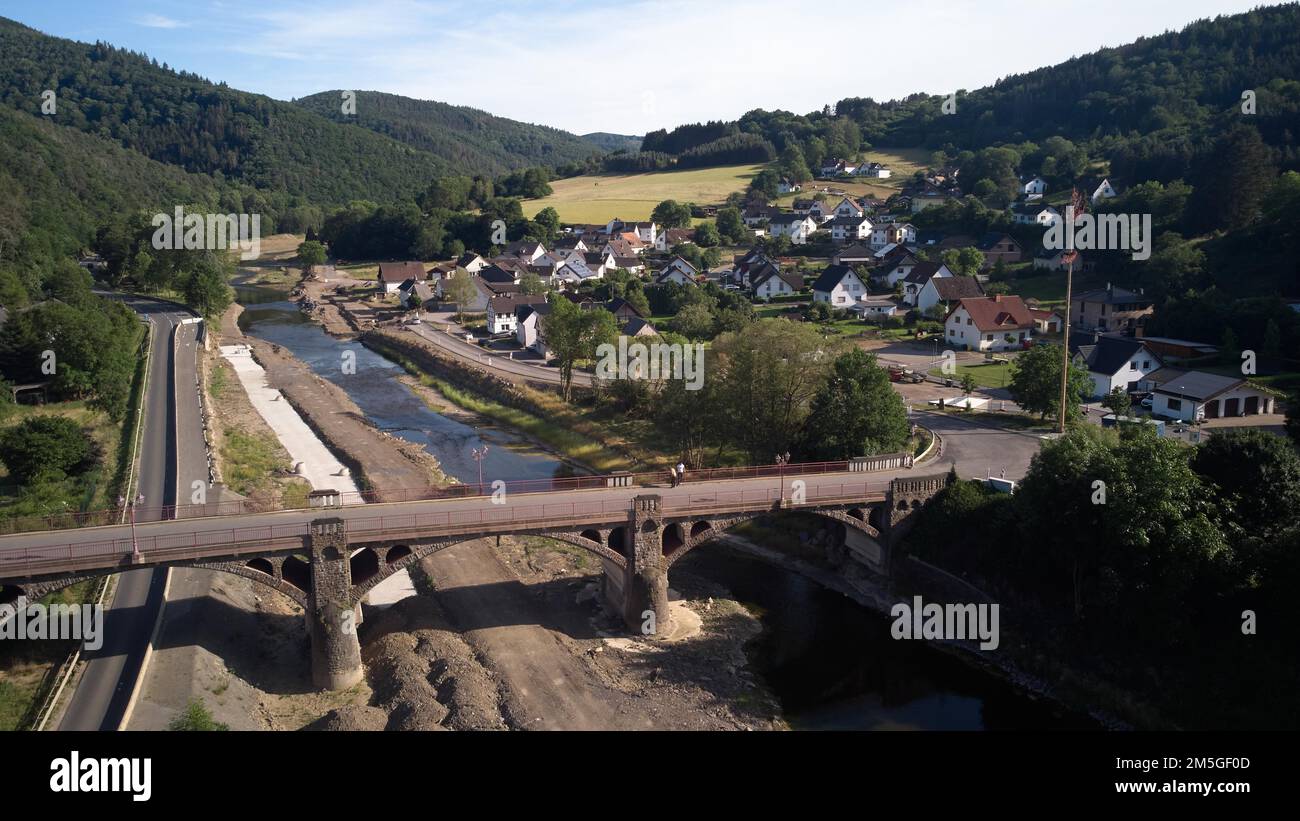 Wiederaufbau nach der Flutkatastrophe im Ahr-Tal bei Hoenningen Stockfoto