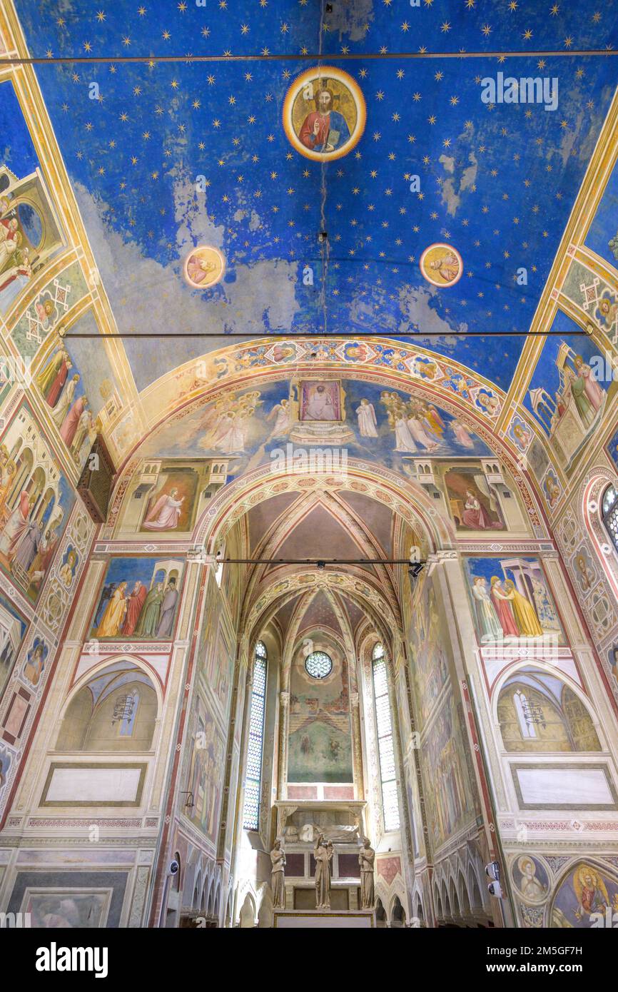 Scrovegni-Kapelle oder Arena-Kapelle mit Fresken von Giotto di Bondone, Padua, Provinz Padua, Italien Stockfoto