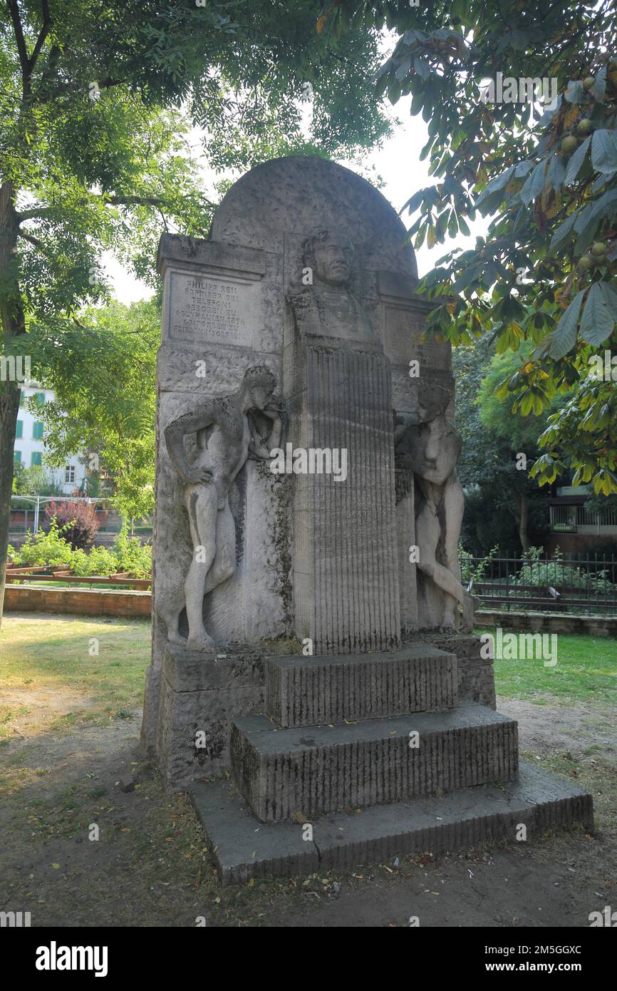 Denkmal des Physikers Johann Philipp Reis 1834-1874, Erfinder, aus, Telefon, Eschenheimer Anlage, Stadtzentrum, Main, Frankfurt, Hessen, Deutschland Stockfoto